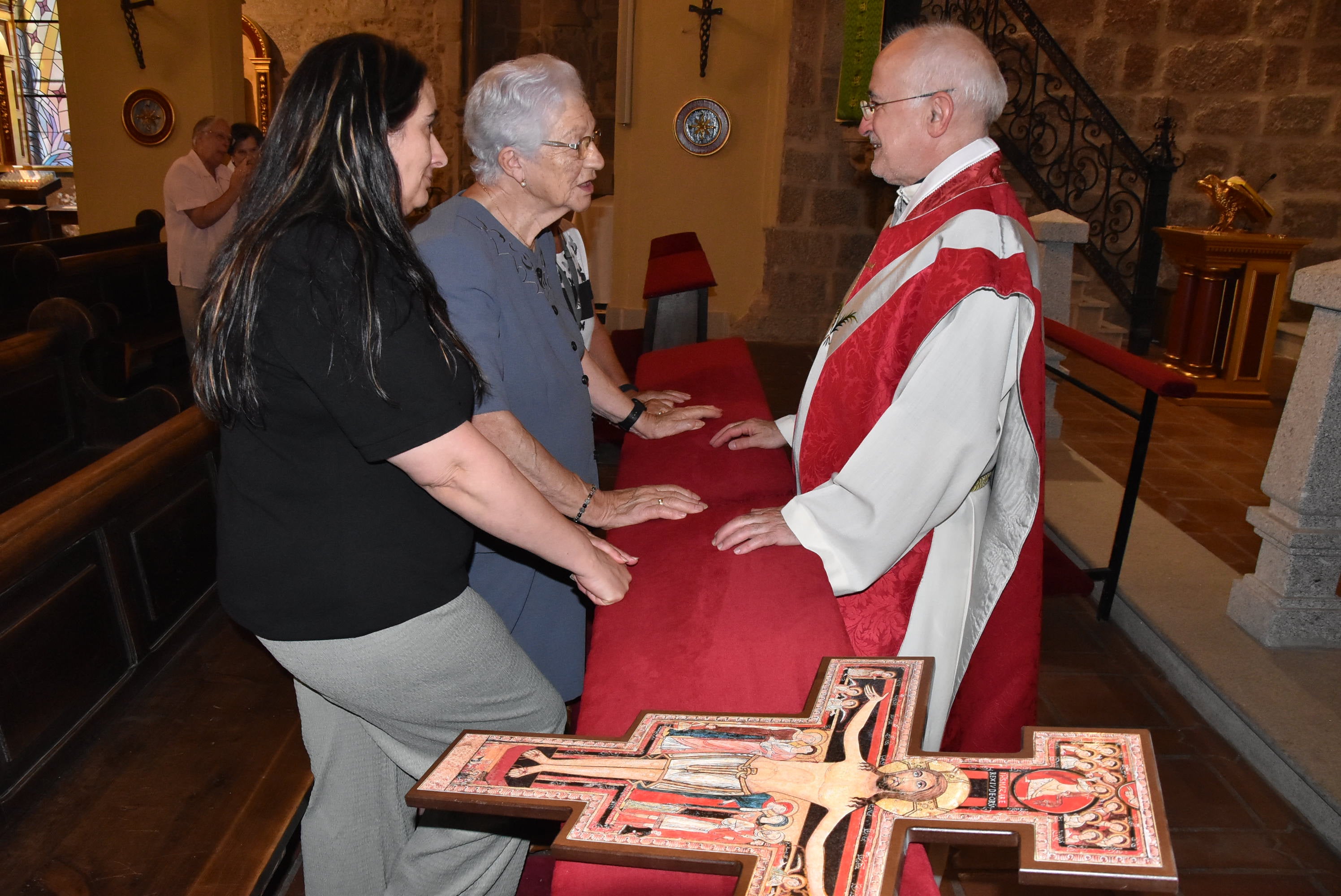 La Seráfica Hermandad de Béjar se despide de su párroco