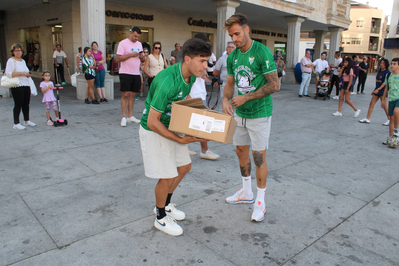 El Guijuelo vuelve al verde en su camiseta