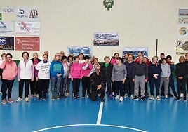 Participantes en la iniciativa municipal albense «En forma con cultura», en una edición anterior.