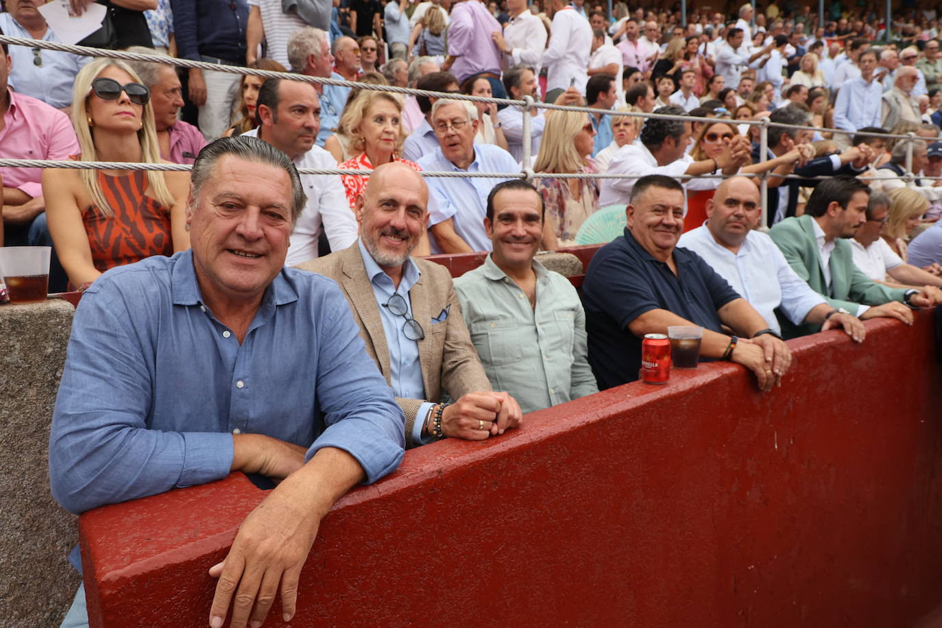 Las mejores imágenes de los tendidos de La Glorieta de este viernes