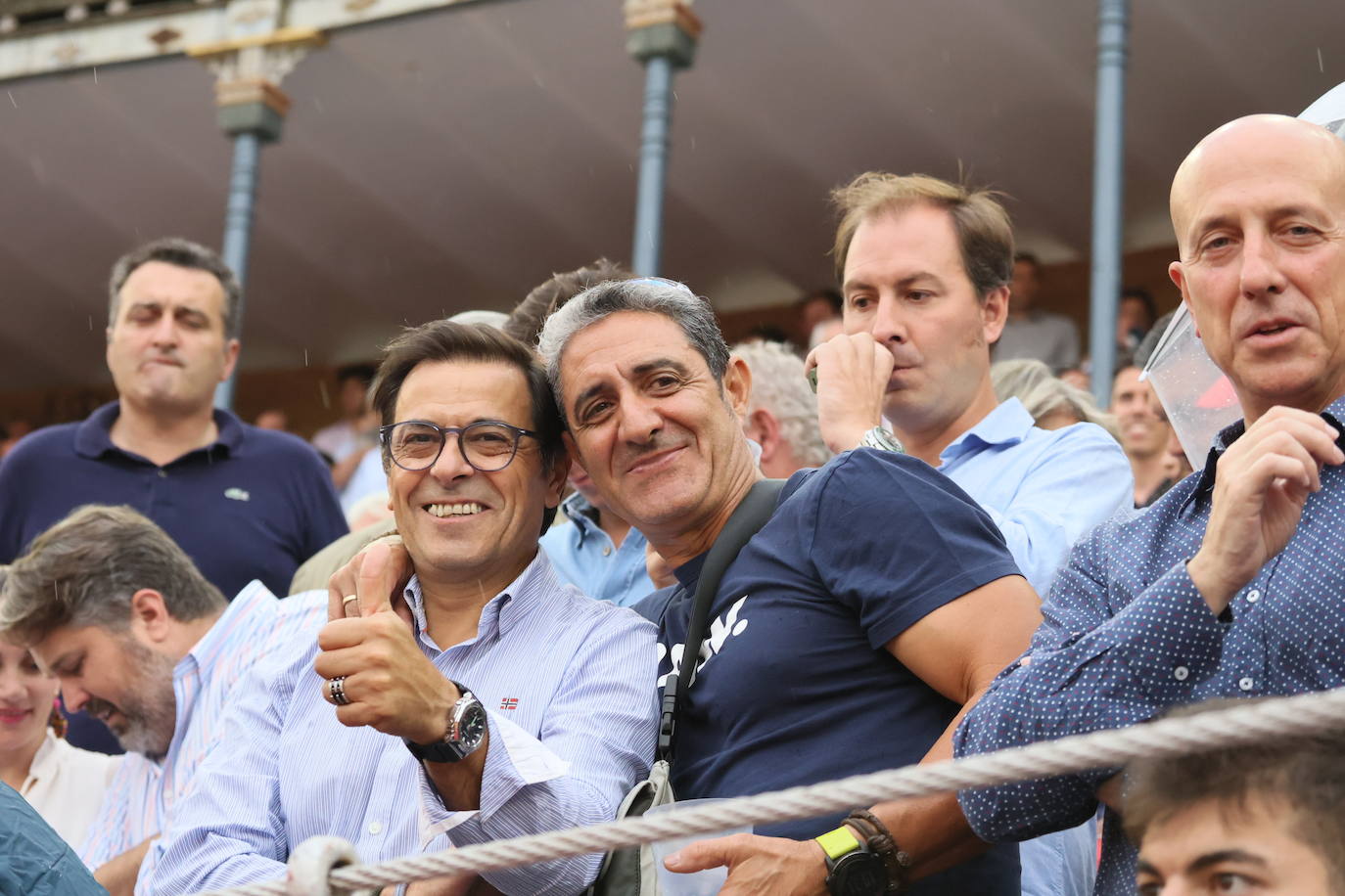 Las mejores imágenes de los tendidos de La Glorieta de este viernes