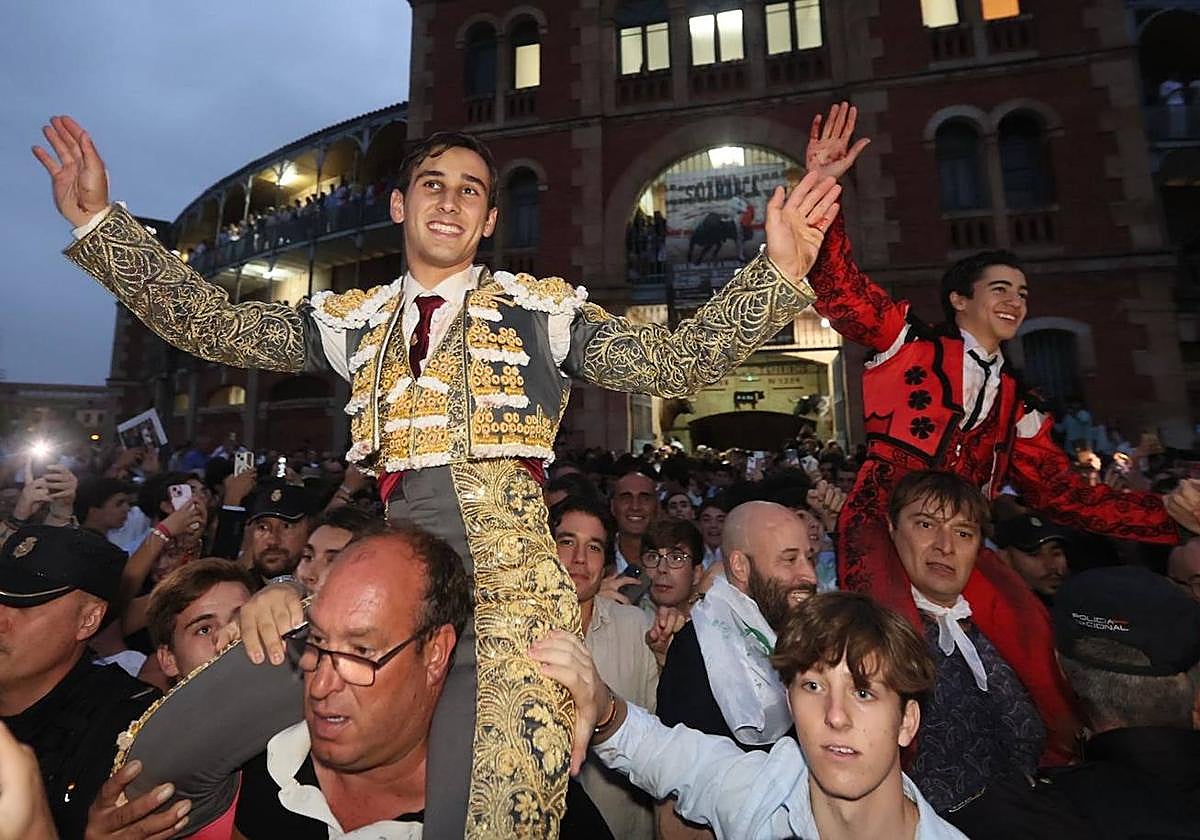 La 4ª de abono en La Glorieta: Ismael Martín y Marco Pérez, a hombros en La Glorieta