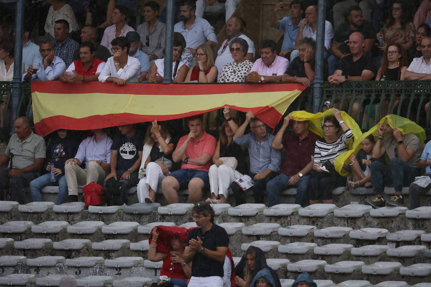 Las mejores imágenes de los tendidos de La Glorieta de este sábado