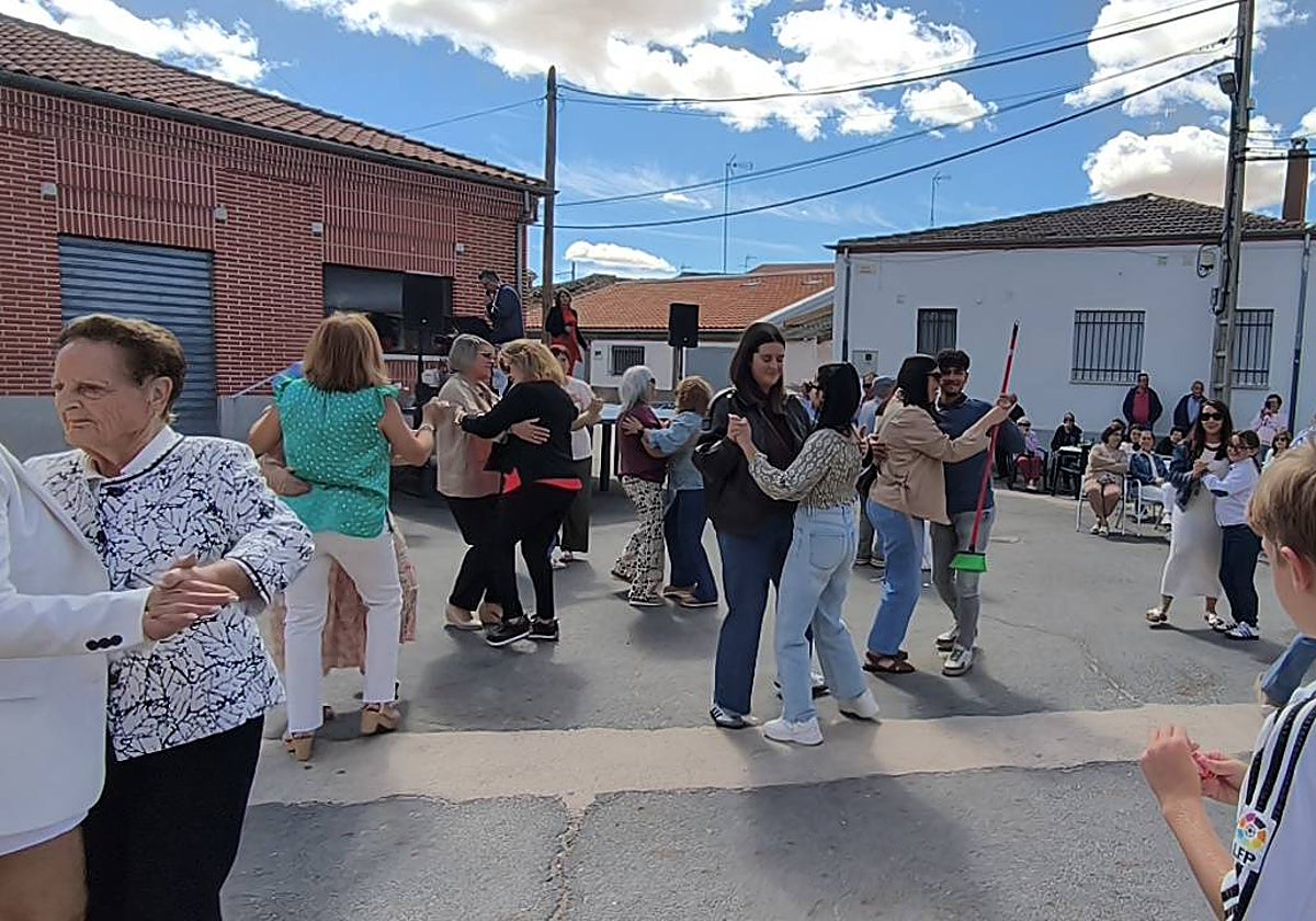 Colofón en Bóveda del Río Almar