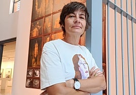 La responsable artística del Domus Artium, Tate Díaz, ha vuelto a ponerse al frente del centro.