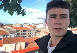 Jorge Rey durante la emisión de su último vídeo.