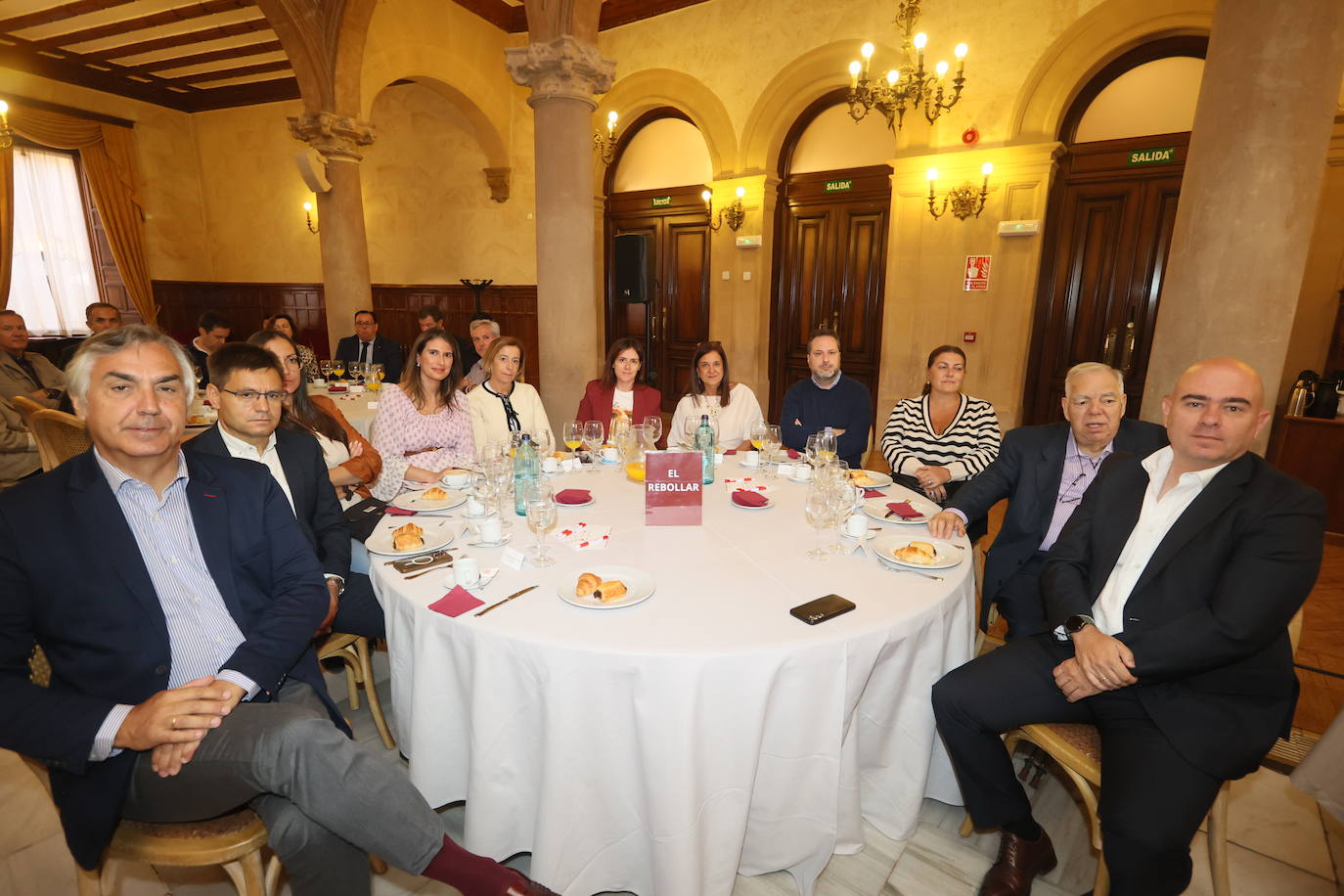 Ildefonso Olivares (Feltrero División Arte), Javier Fraile (Abiomed), Patricia Rodríguez (Electro Clisa), Marian Holgado (LA GACETA), Begoña Fernández (Unicaja), Noelia Sobrino y Eva Maestro (Fundación General de la Universidad), Víctor Pastor (Glocal Asian), Victoria Gómez (Victoria Gómez Servicios Inmobiliarios), Alfonso Sánchez (Aljomar) y Ignacio Santamartina (Berkeley).