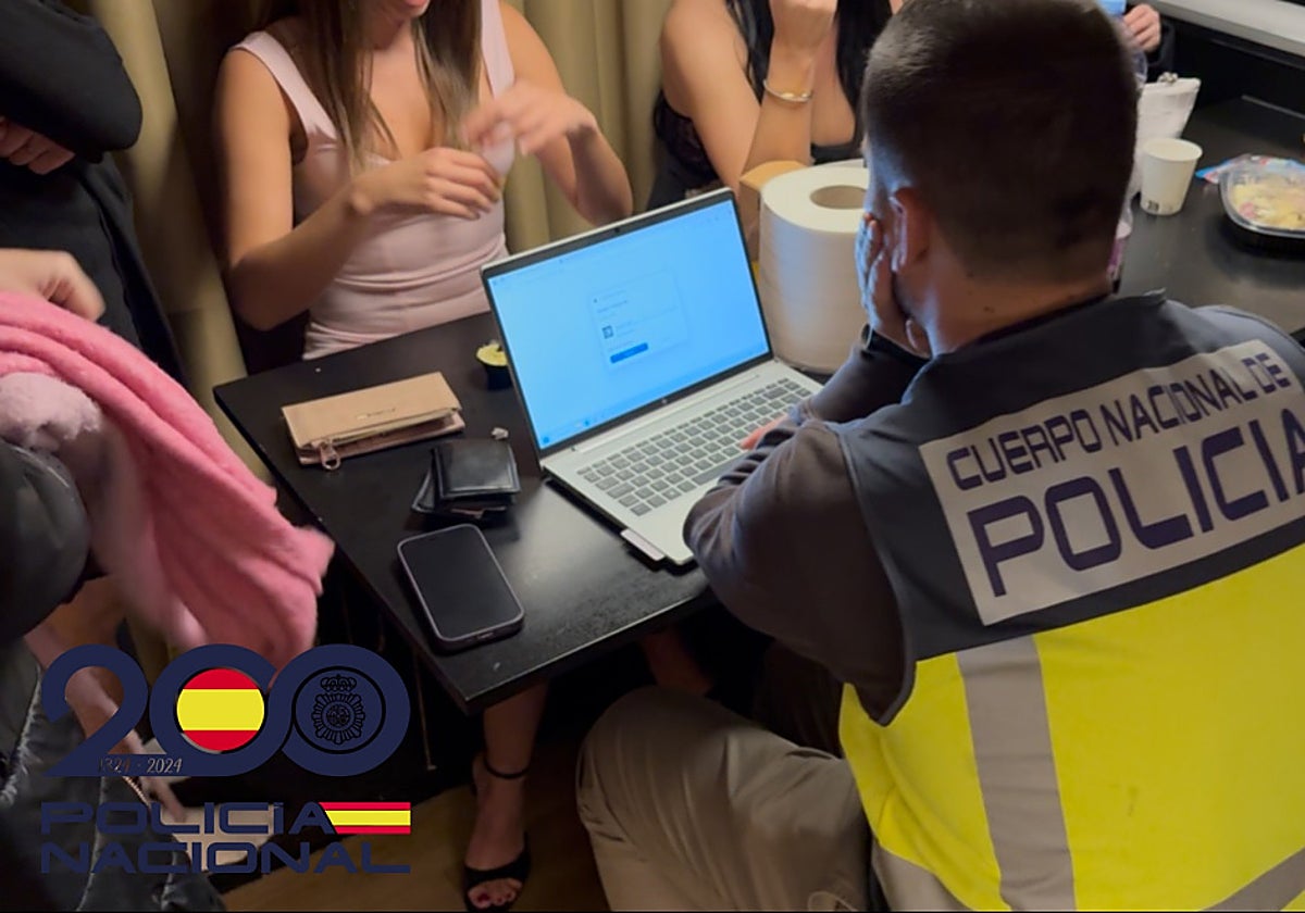 Policía Nacional durante otra investigación por trata de seres humanos.