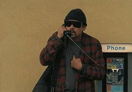 Frame de la película 'Una batalla tras otra'.