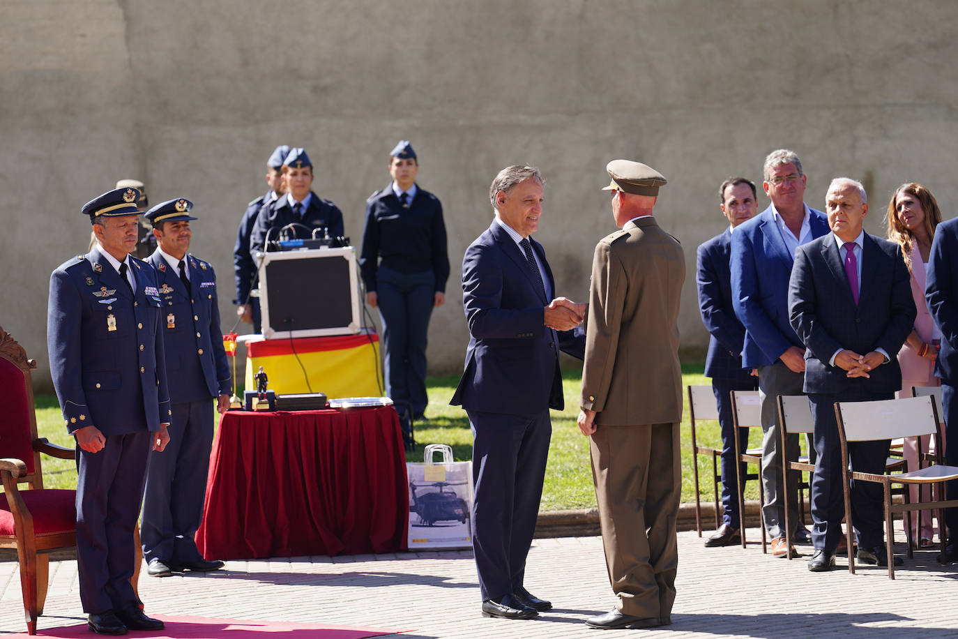 Honor, compromiso y memoria en el Día de la Subdelegación de Defensa