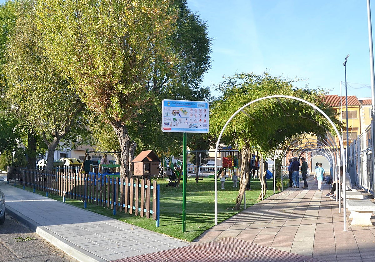 Ciudad Rodrigo estrena la renovada imagen del parque de Las Canteras