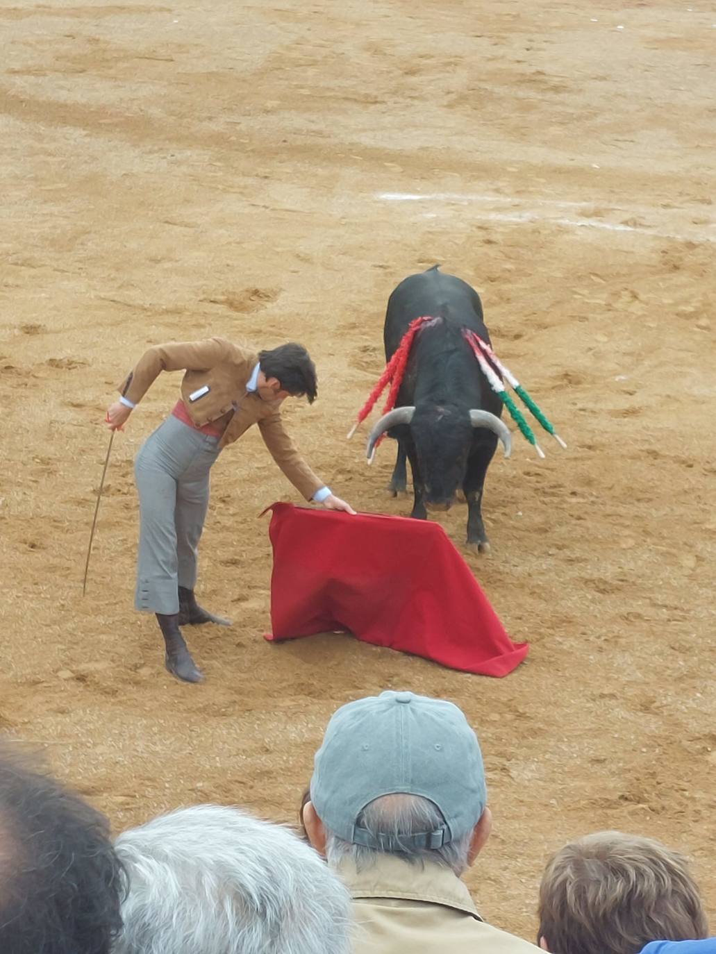 San Miguel de Valero disfruta con su fiesta y los toros