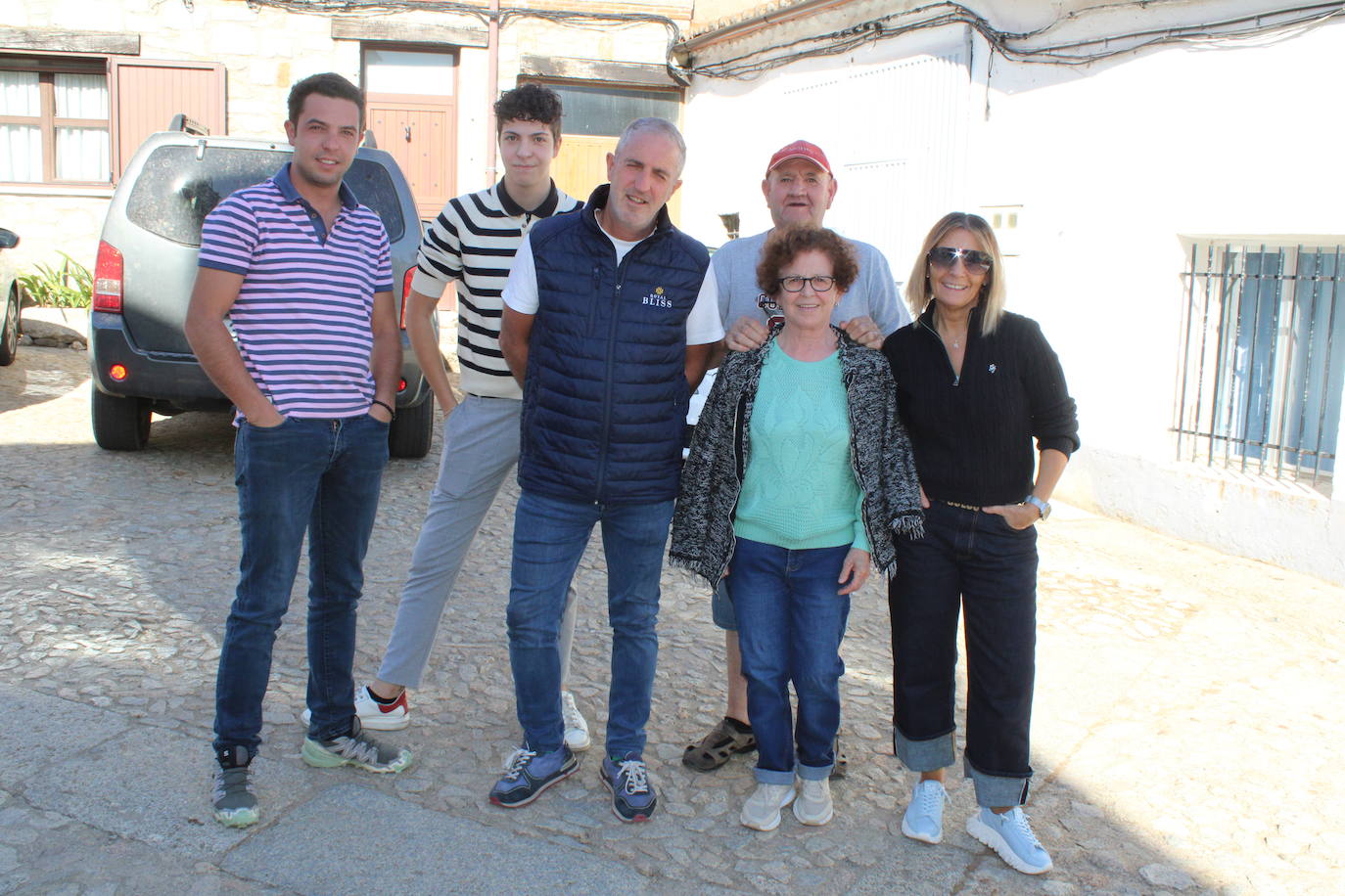 Emotivo y animado inicio de fiestas en San Miguel de Valero