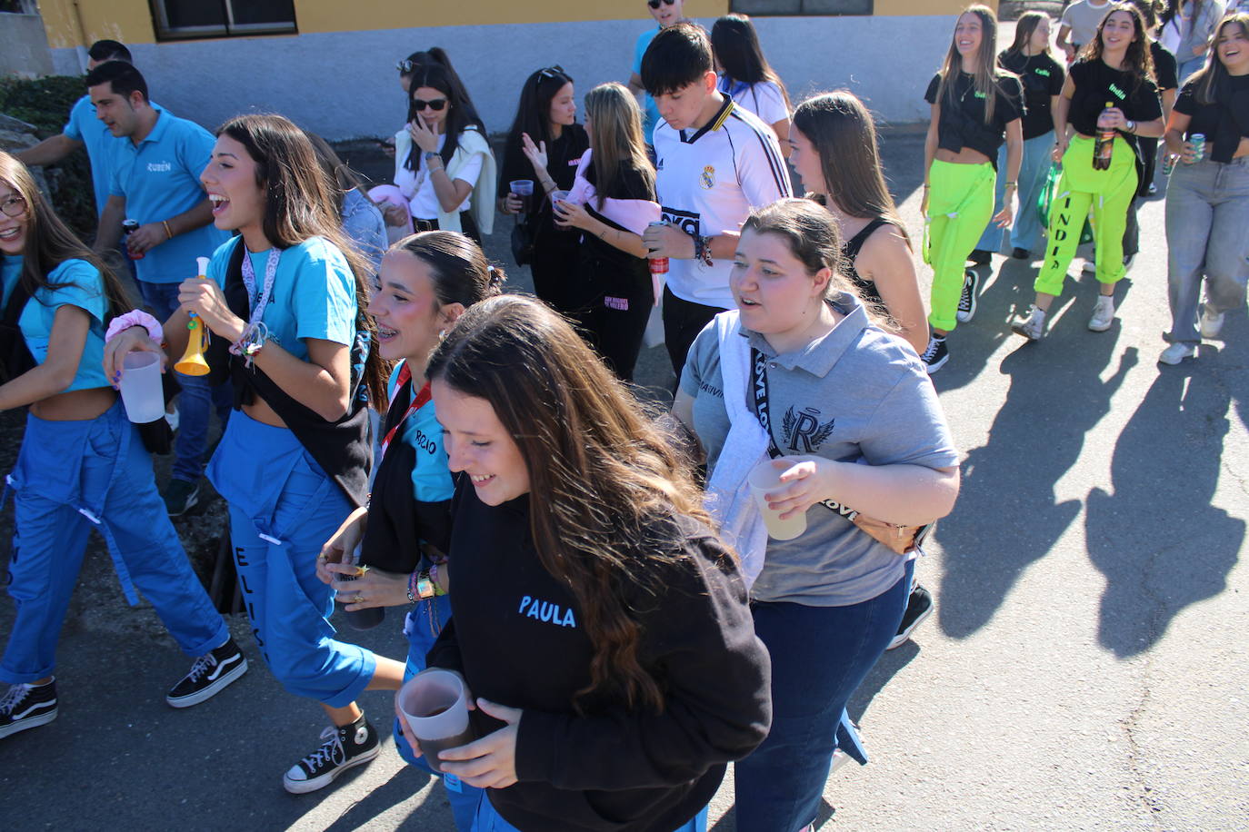 Emotivo y animado inicio de fiestas en San Miguel de Valero