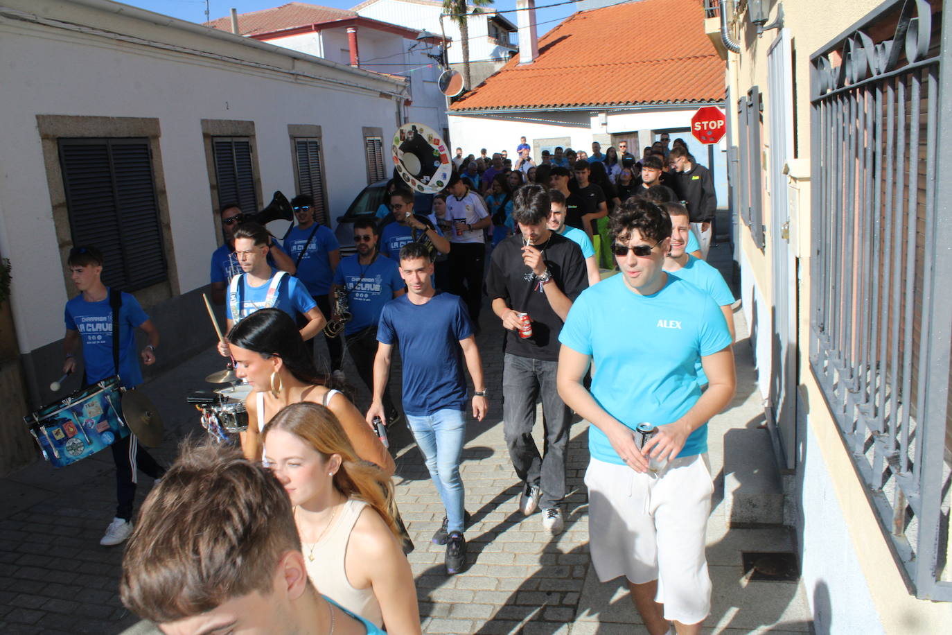 Emotivo y animado inicio de fiestas en San Miguel de Valero