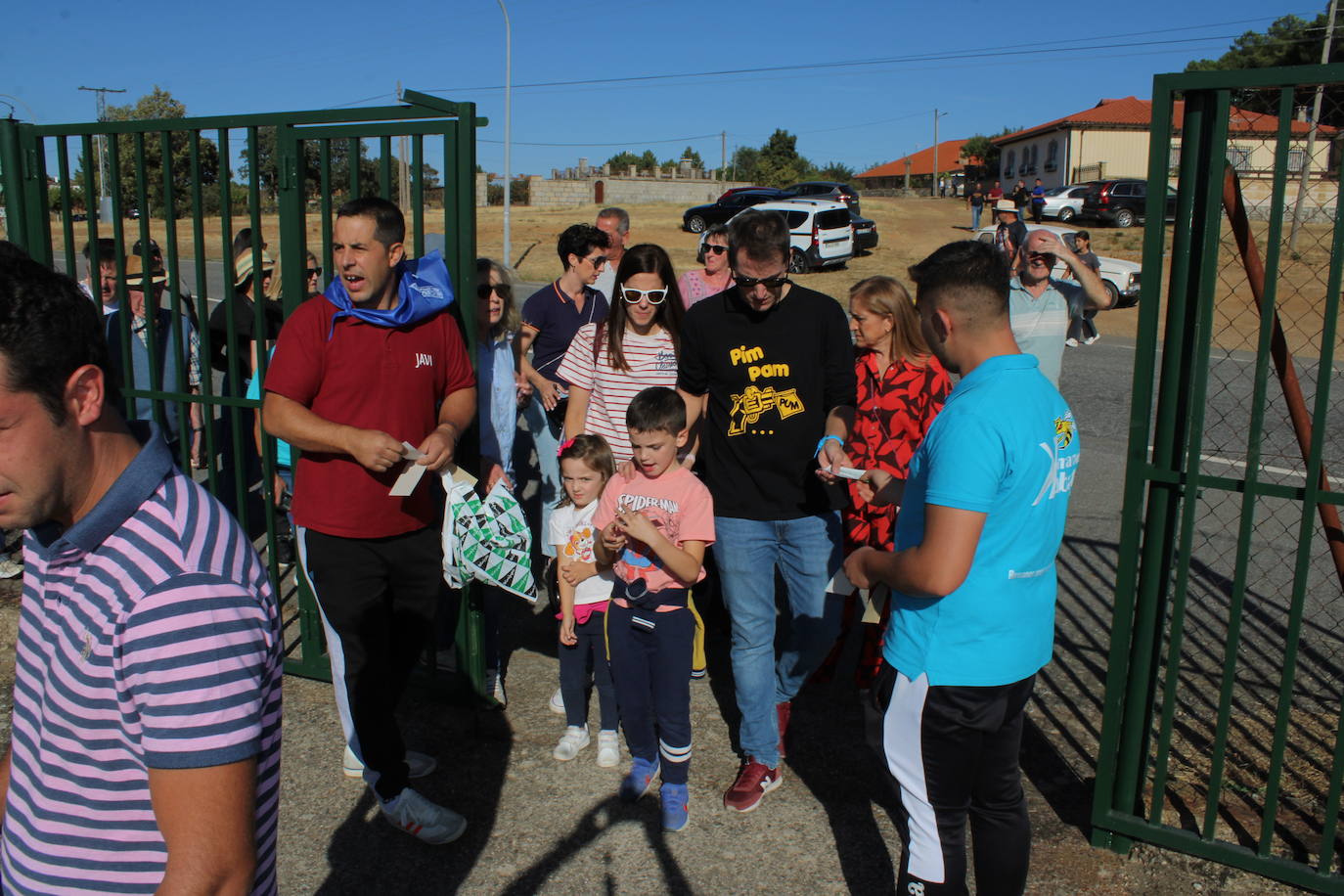 Emotivo y animado inicio de fiestas en San Miguel de Valero
