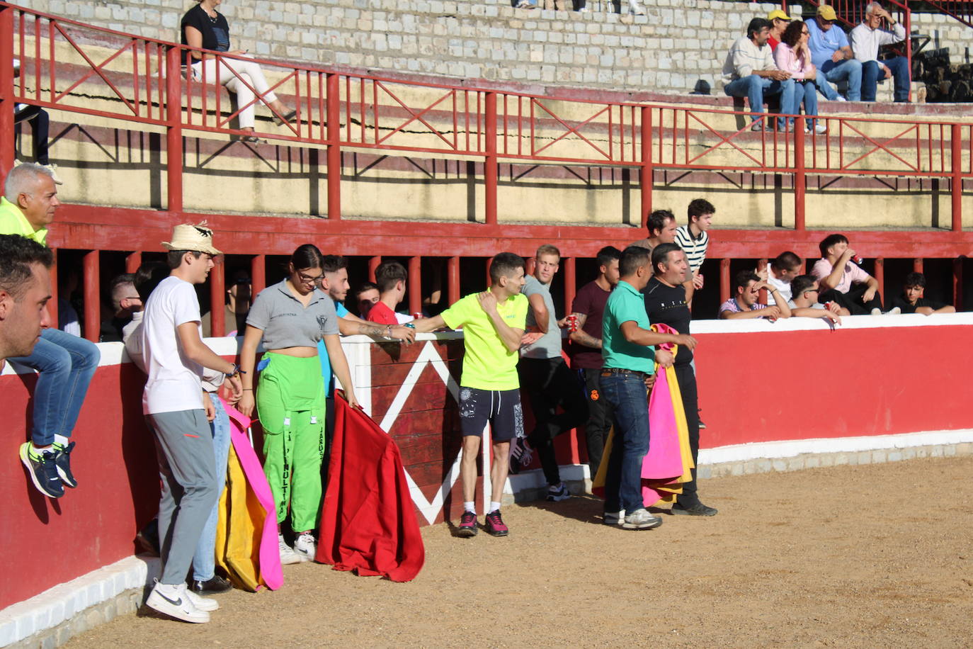 Emotivo y animado inicio de fiestas en San Miguel de Valero