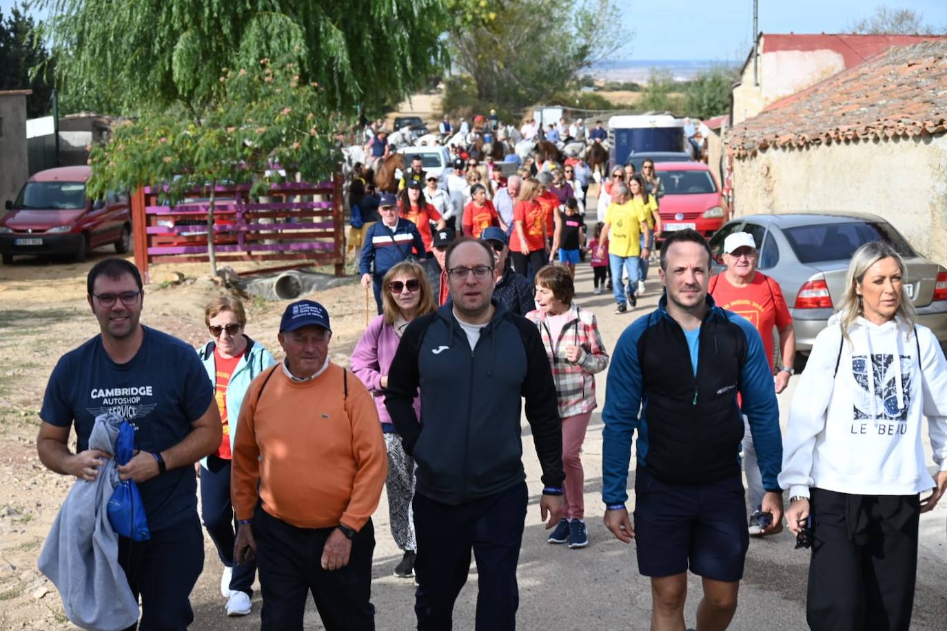 Exitosa marcha solidaria en Pedro Toro