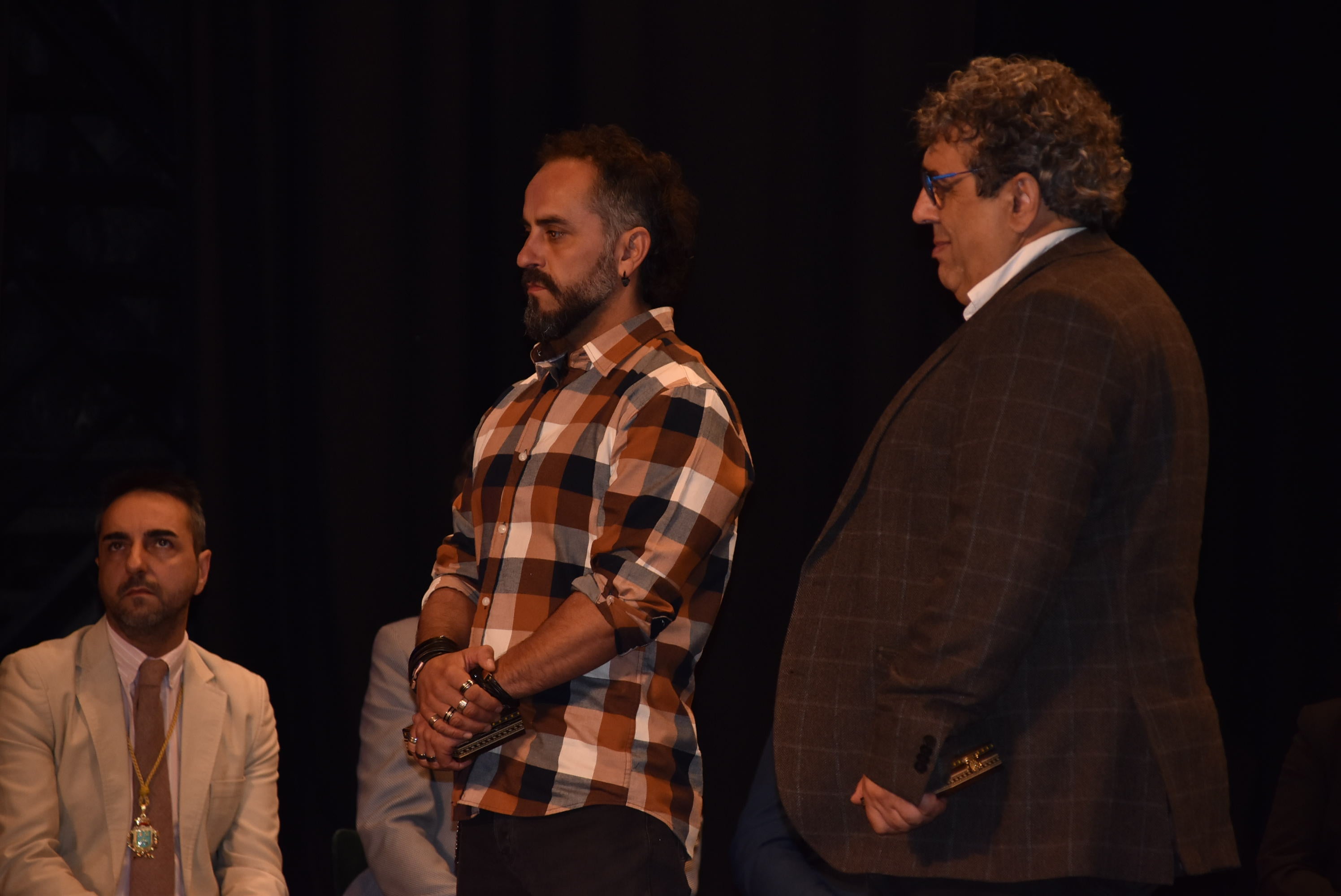 Béjar premia el esfuerzo en la solidaridad, la lucha contra la violencia de género y en la cultura