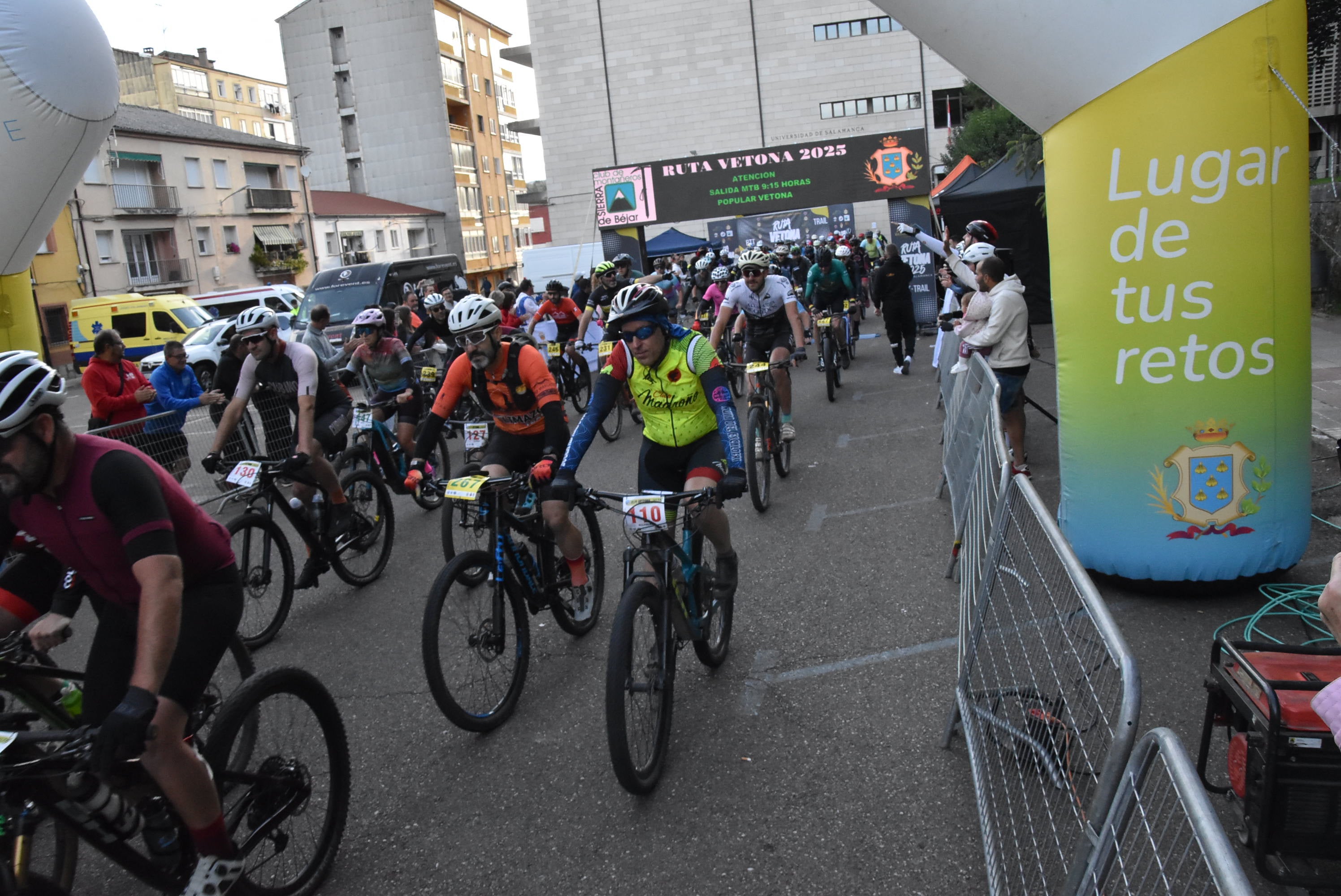 La Ruta Vetona llena Béjar de deporte