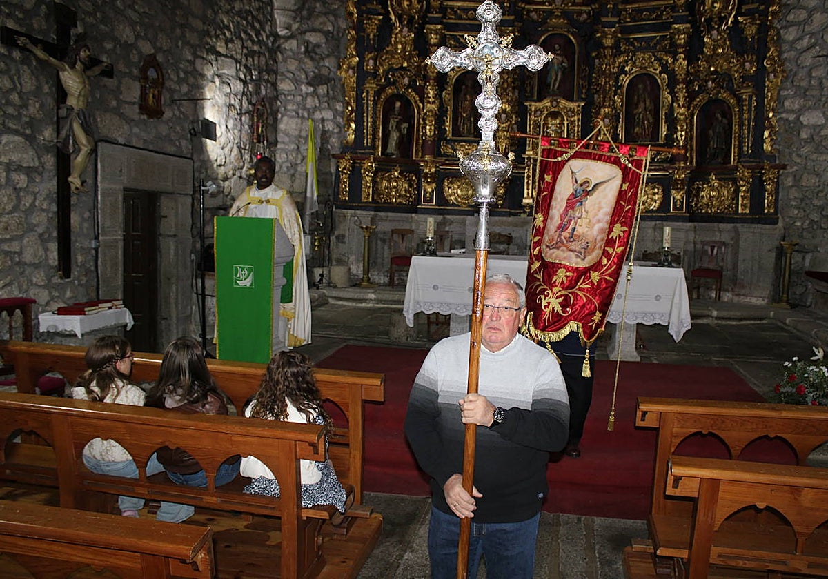 Ledrada mantiene viva la memoria de San Miguel