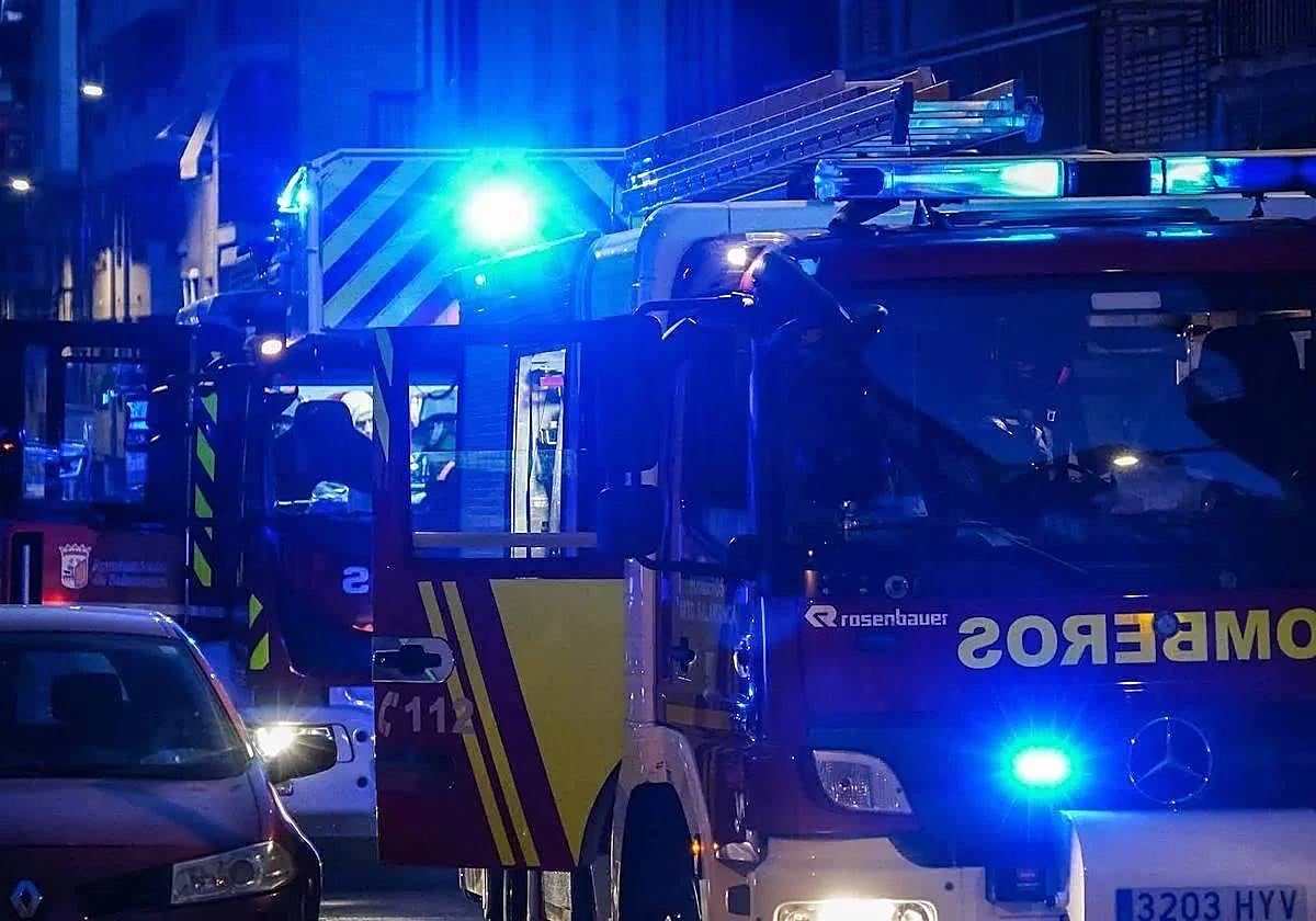 Bomberos de Salamanca, en una intervención nocturna.