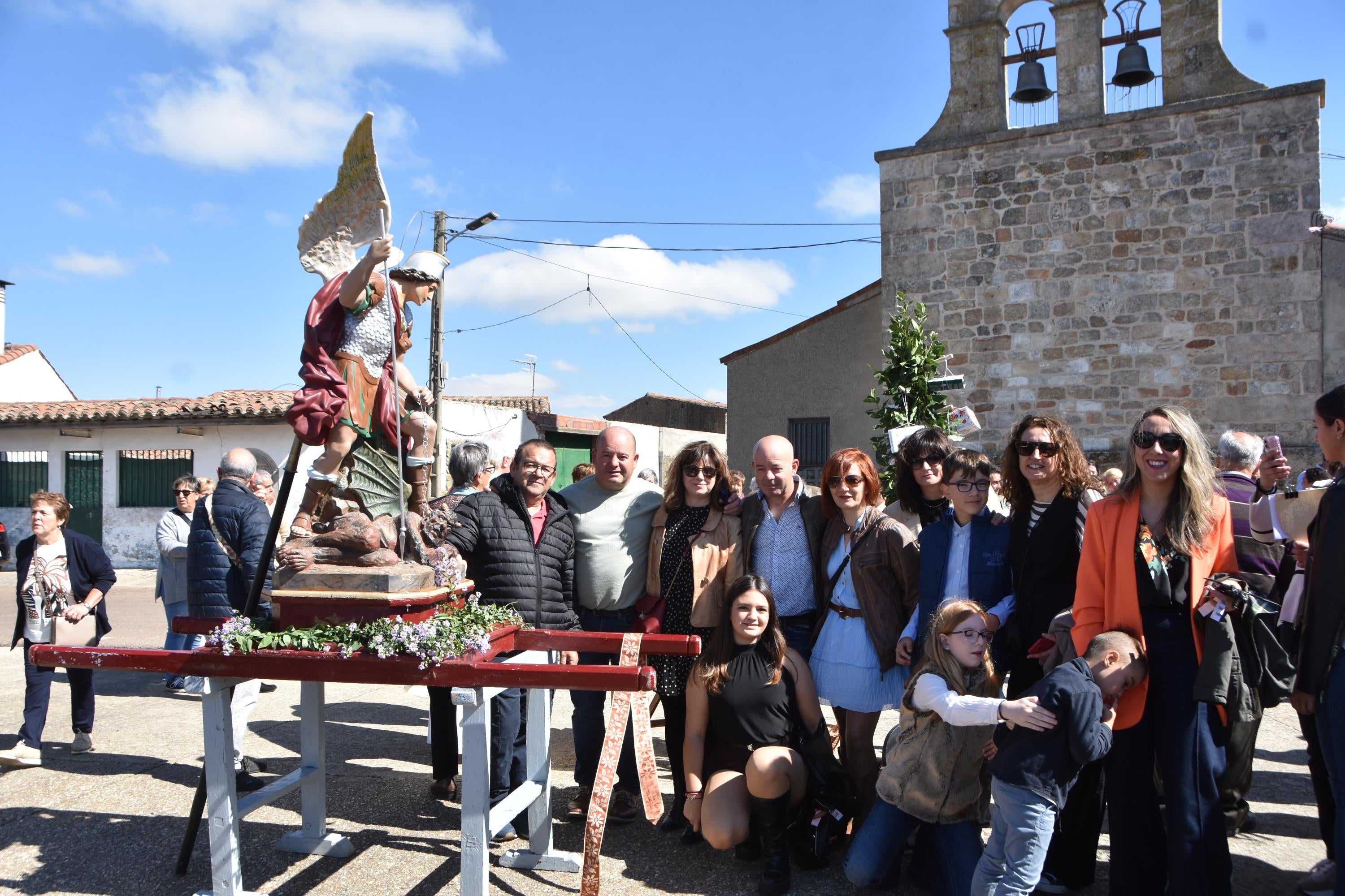 Día de honores a San Miguel en Santiz
