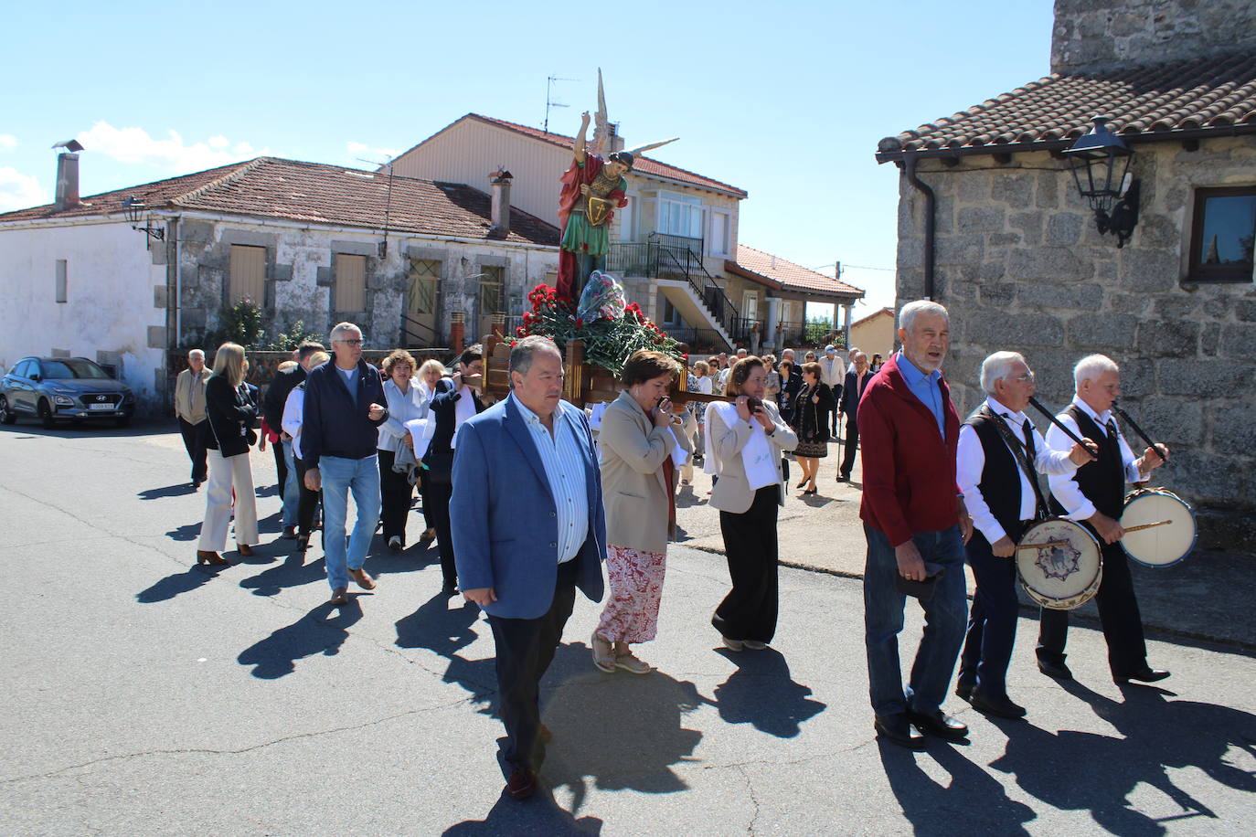 Alegre final de fiesta en San Miguel de Valero
