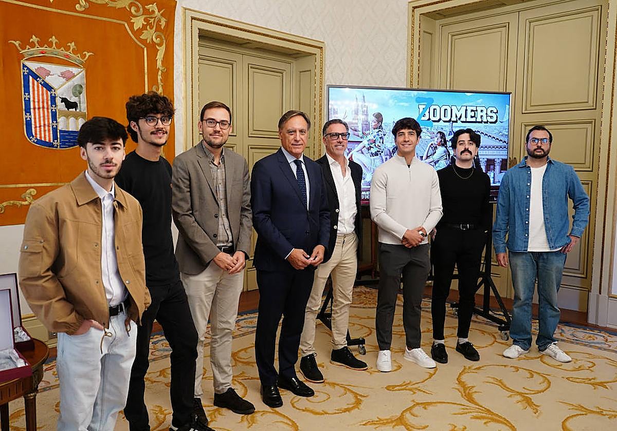 Presentación del preestreno de 'Zoomers' en el Ayuntamiento este martes.