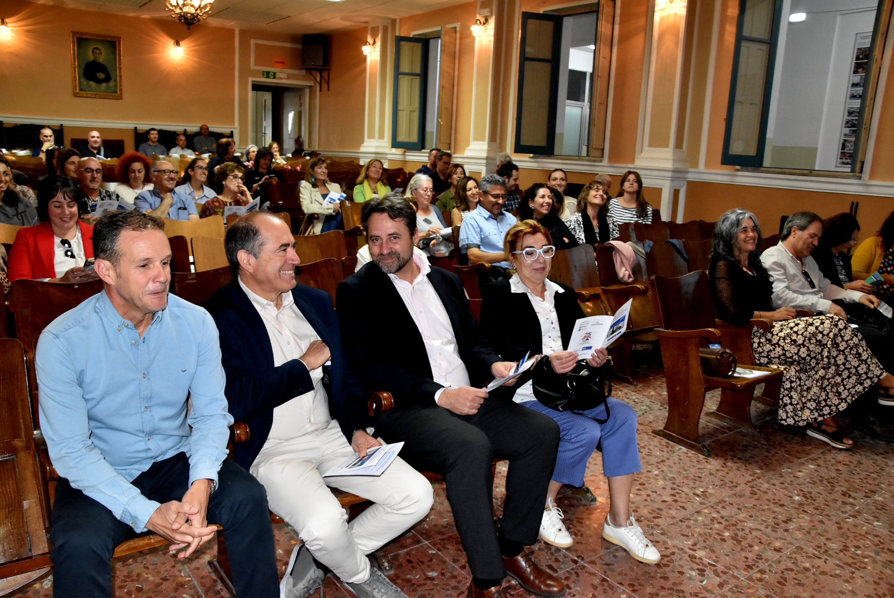 El escuela de idiomas en Béjar celebra su 25 aniversario con el objetivo de aumentar el alumnado