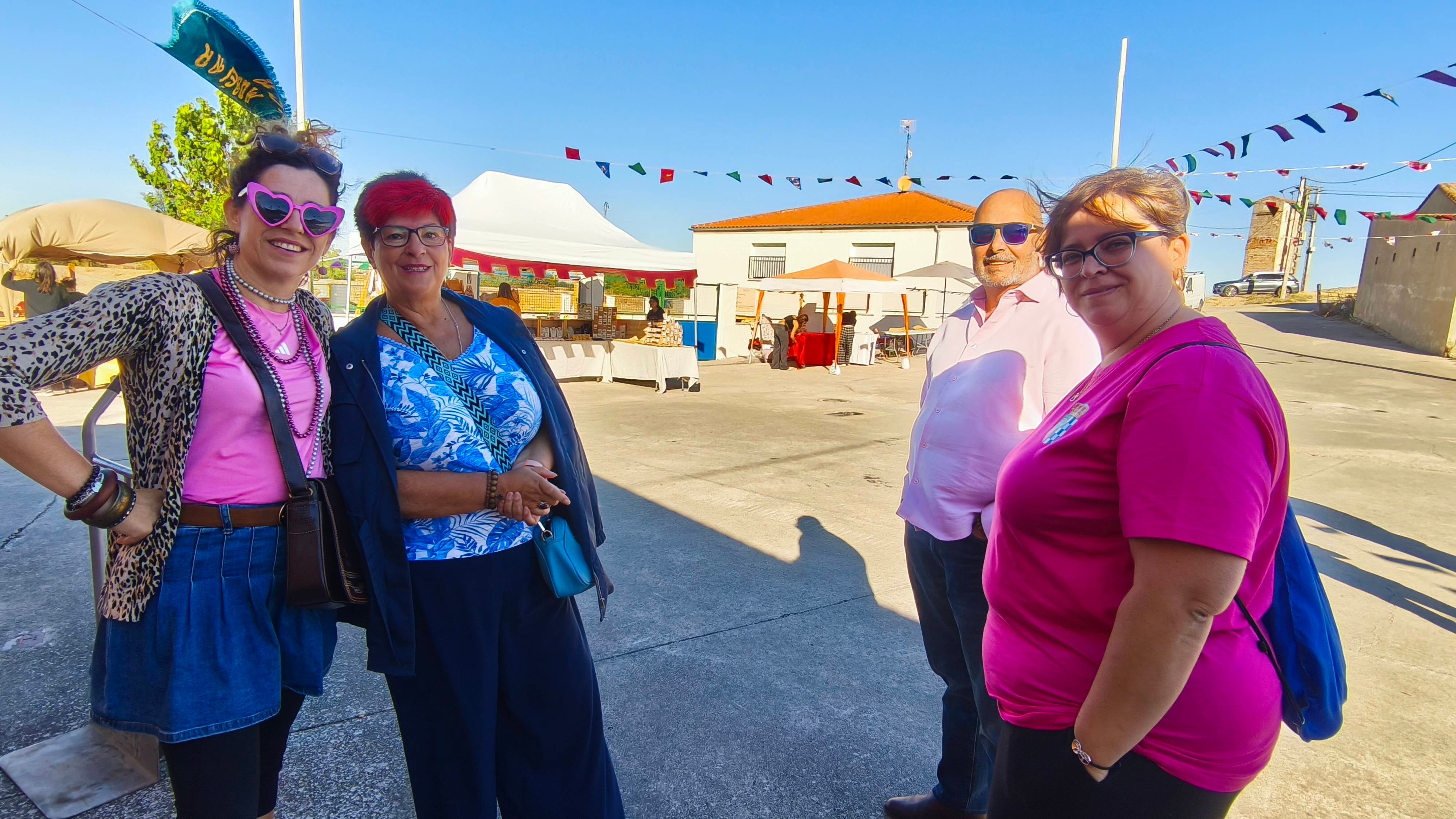 Los niños y jóvenes llenan de alegría las calles de Coca de Alba