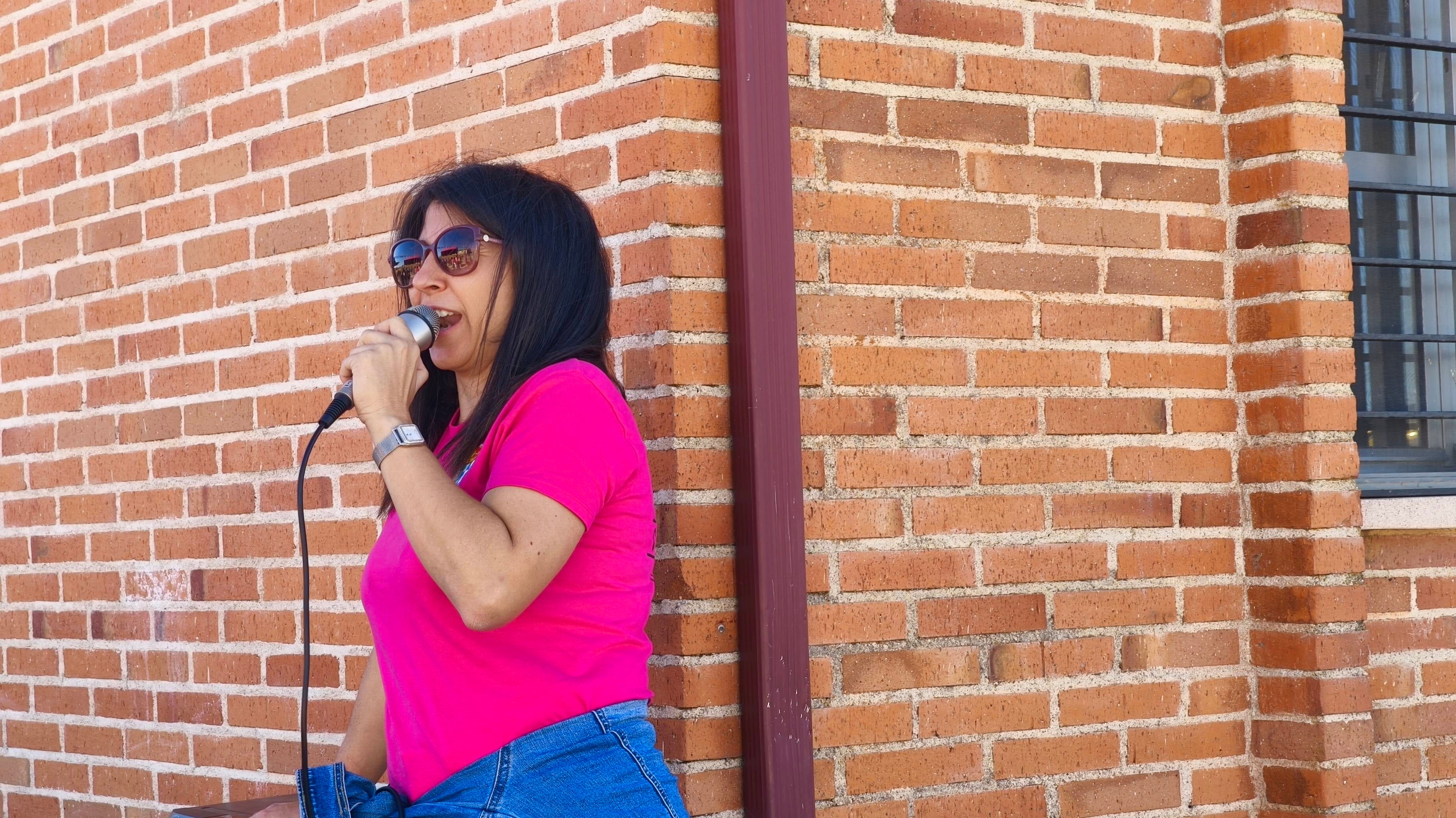 Los niños y jóvenes llenan de alegría las calles de Coca de Alba