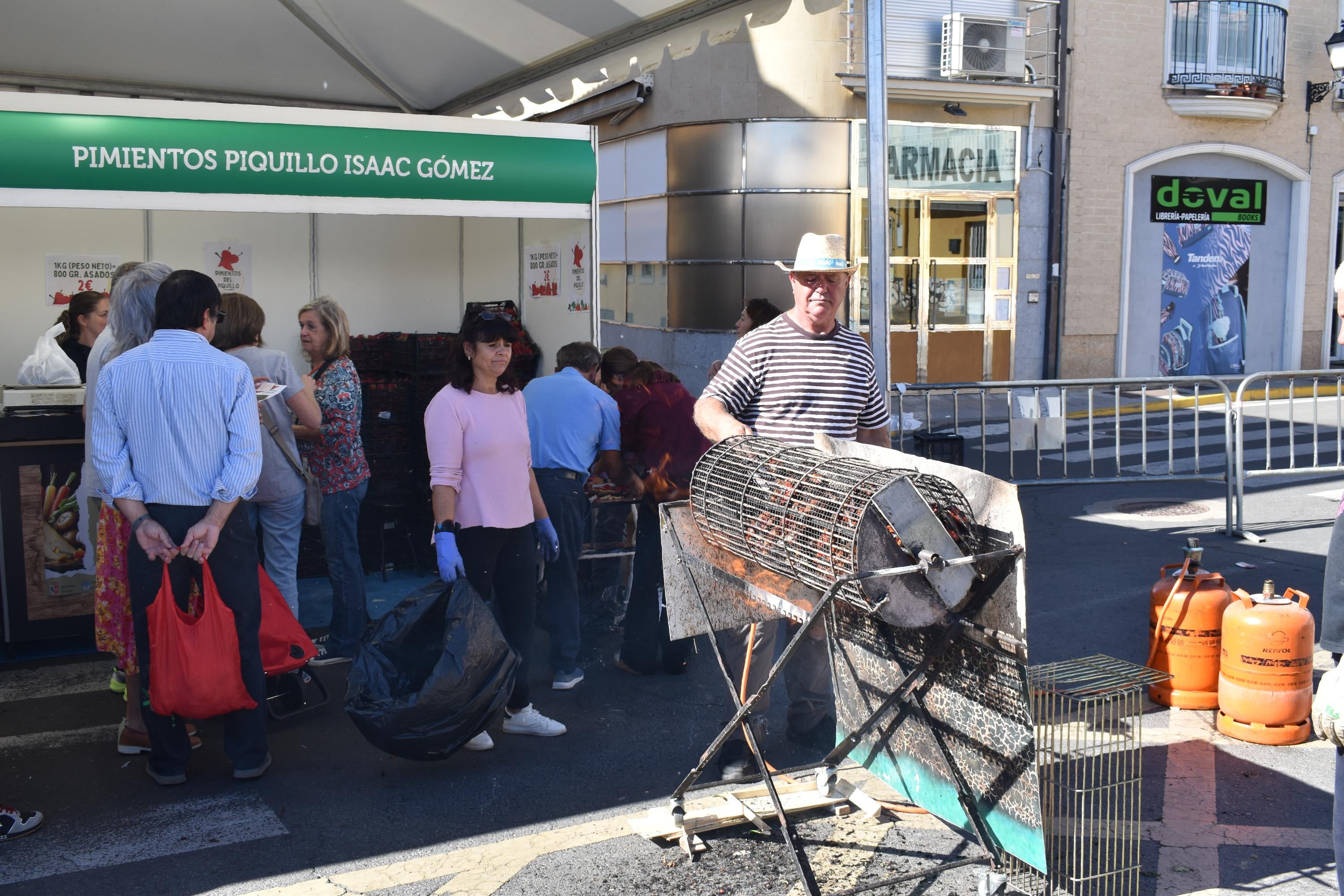 Cabrerizos triunfa con su feria agroalimentaria