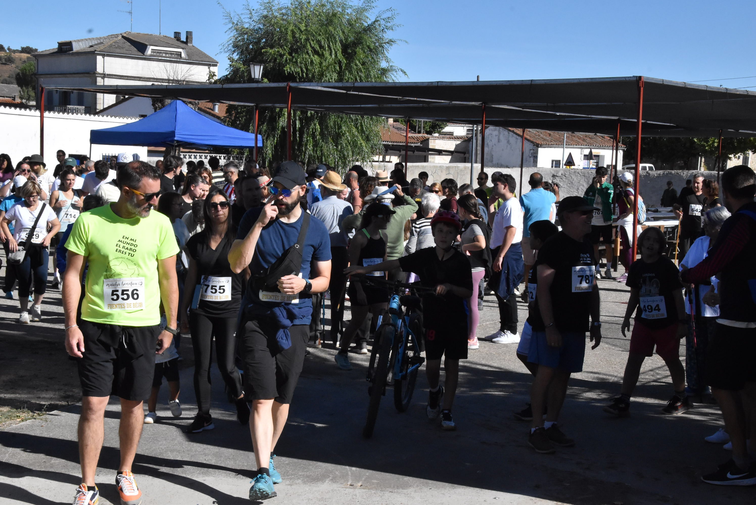 Fuentes de Béjar camina por la esclerosis múltiple