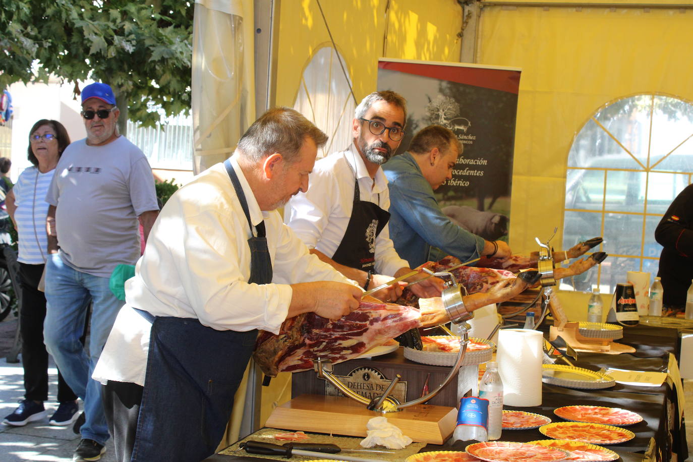 Intensa jornada festiva en Santibáñez de Béjar