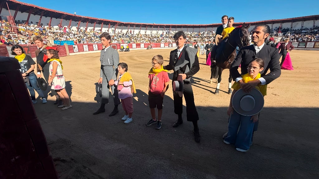 El festival taurino de Aerscyl, en imágenes