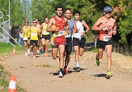 Imagen de la carrera durante el recorrido por Salas Bajas