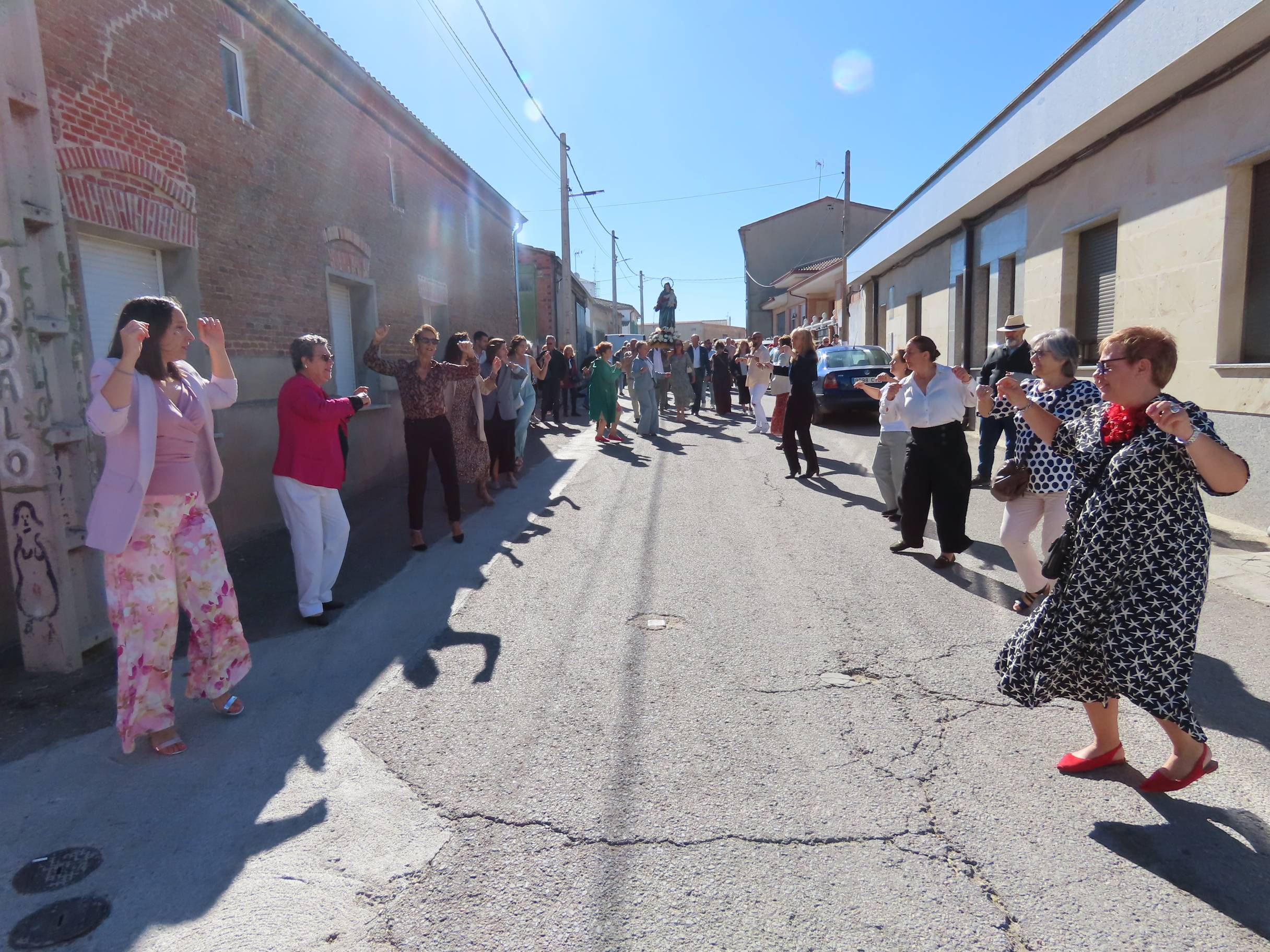 Derroche de adrenalina y alegría en las calles de Poveda de las Cintas