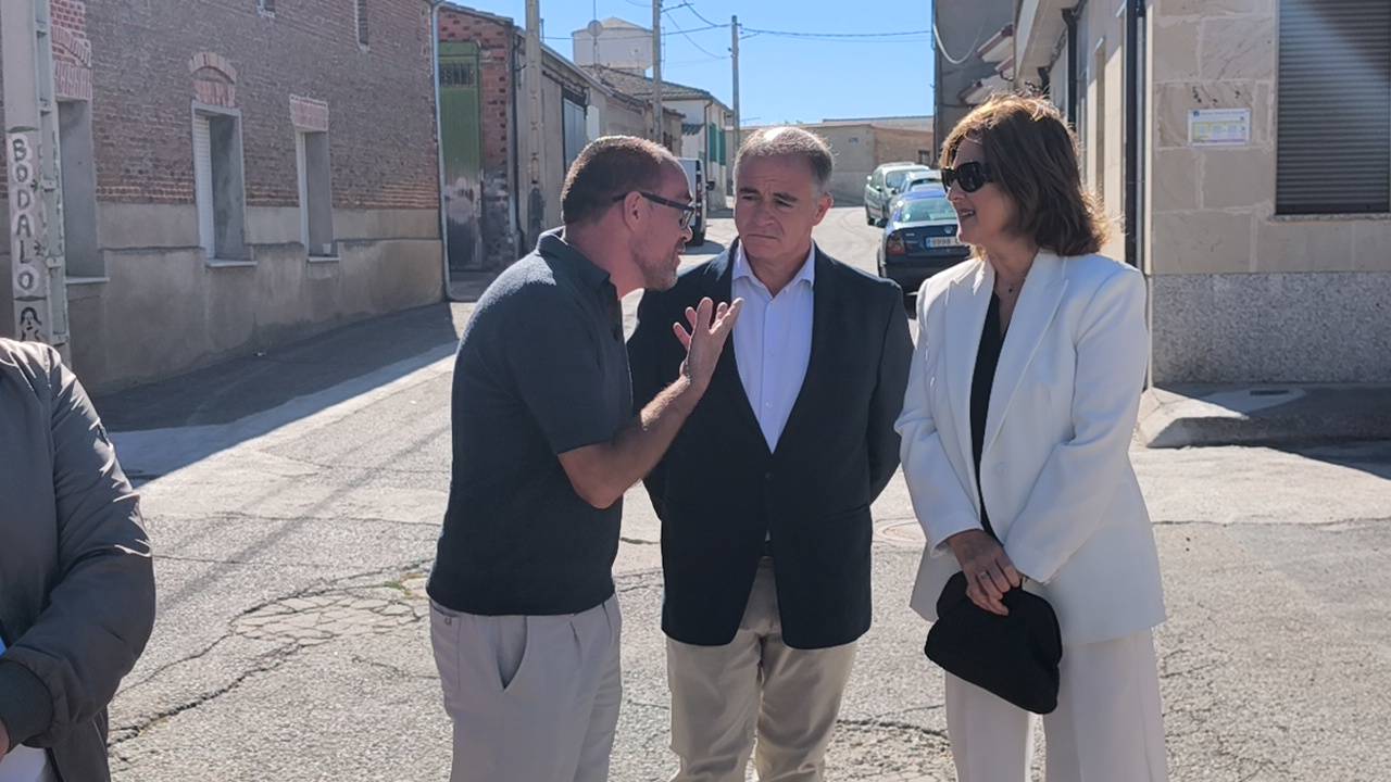 Derroche de adrenalina y alegría en las calles de Poveda de las Cintas