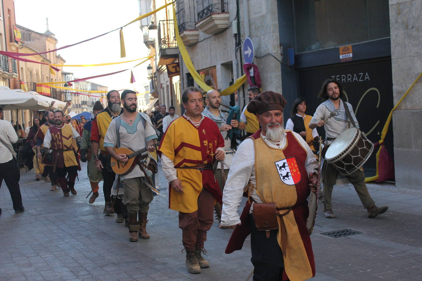Ciudad Rodrigo despide la VIII Feria Medieval con el poderío de los caballeros