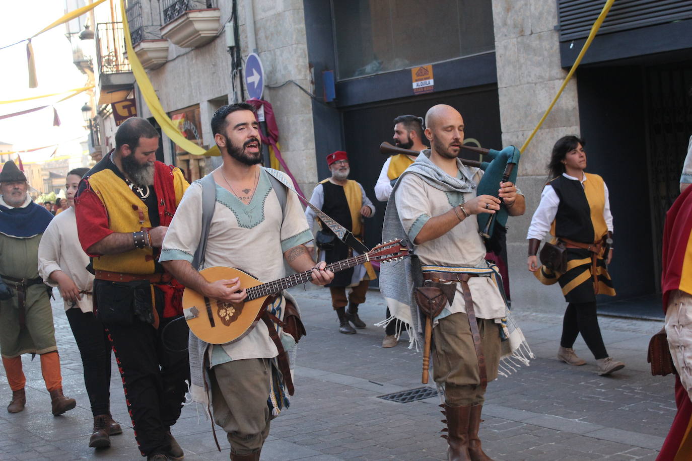 Ciudad Rodrigo despide la VIII Feria Medieval con el poderío de los caballeros
