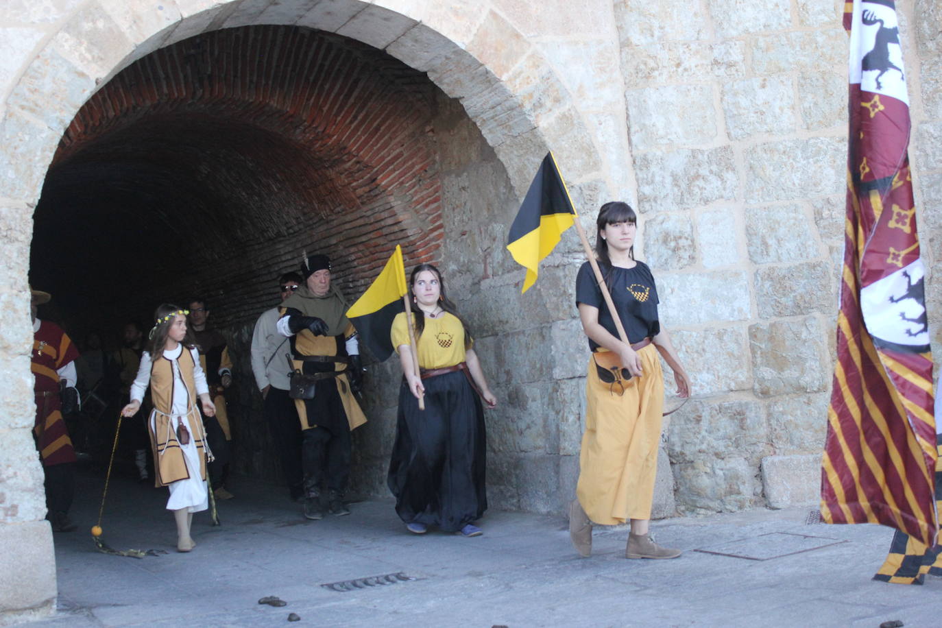 Ciudad Rodrigo despide la VIII Feria Medieval con el poderío de los caballeros
