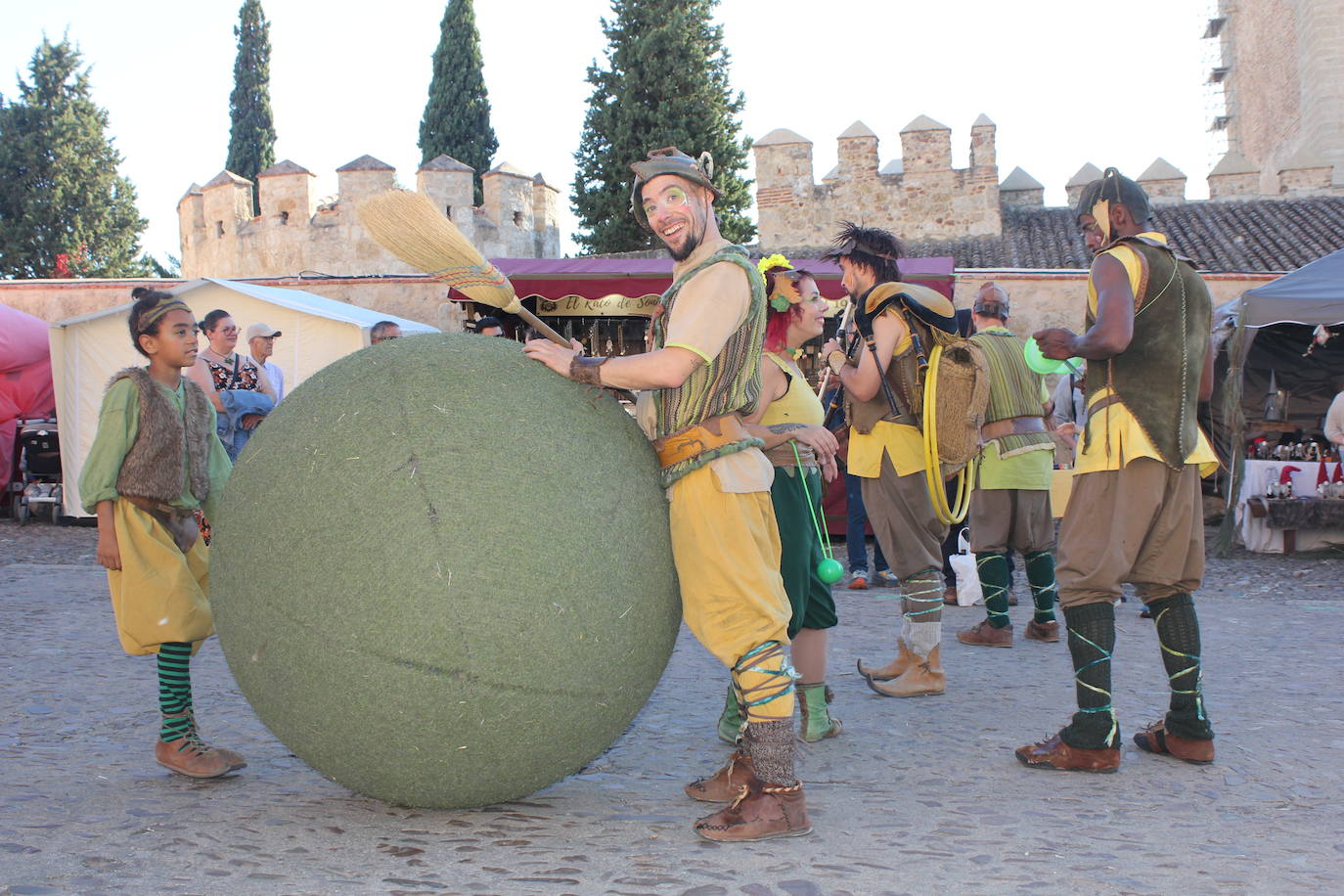 Ciudad Rodrigo despide la VIII Feria Medieval con el poderío de los caballeros