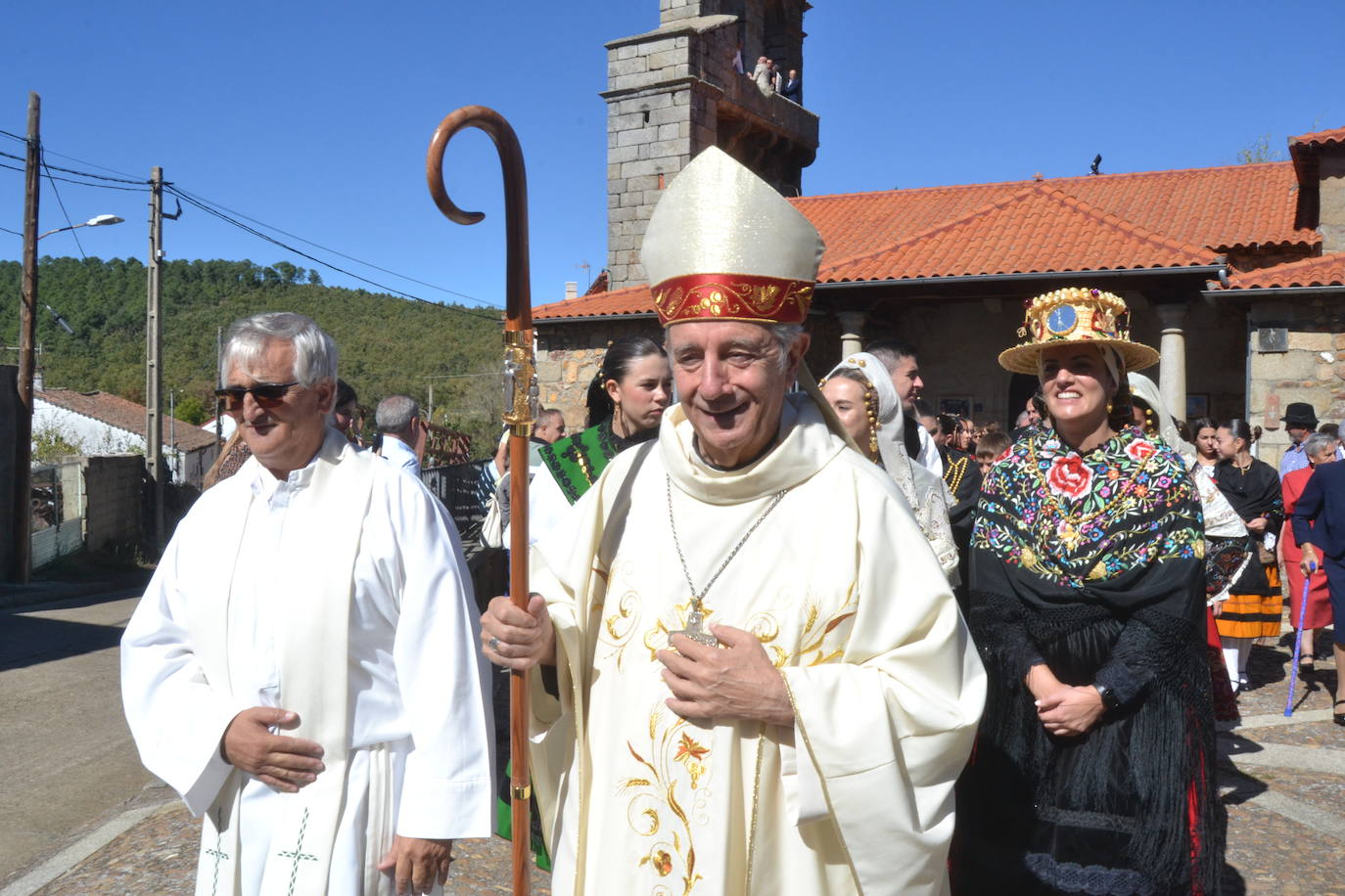 El Maíllo rinde pleitesía a la Virgen del Rosario