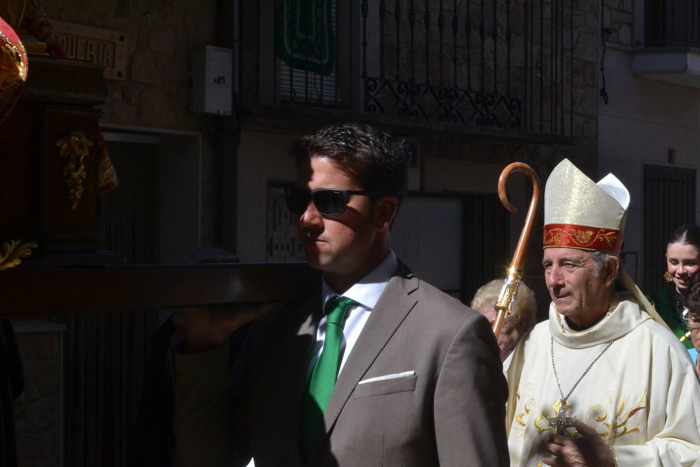 El Maíllo rinde pleitesía a la Virgen del Rosario