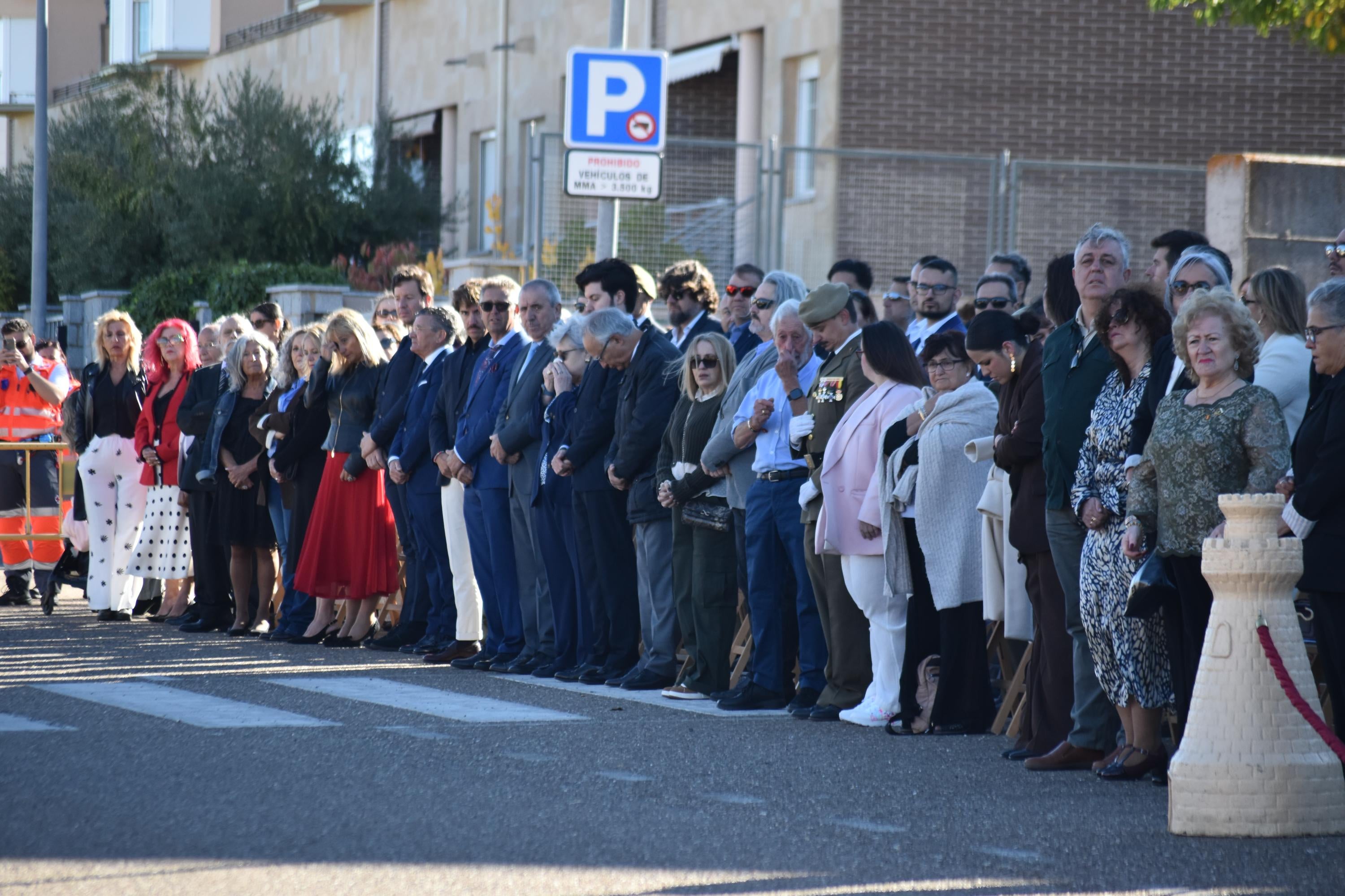 Villamayor celebra su primera Jura de Bandera civil con la participación de 104 ciudadanos