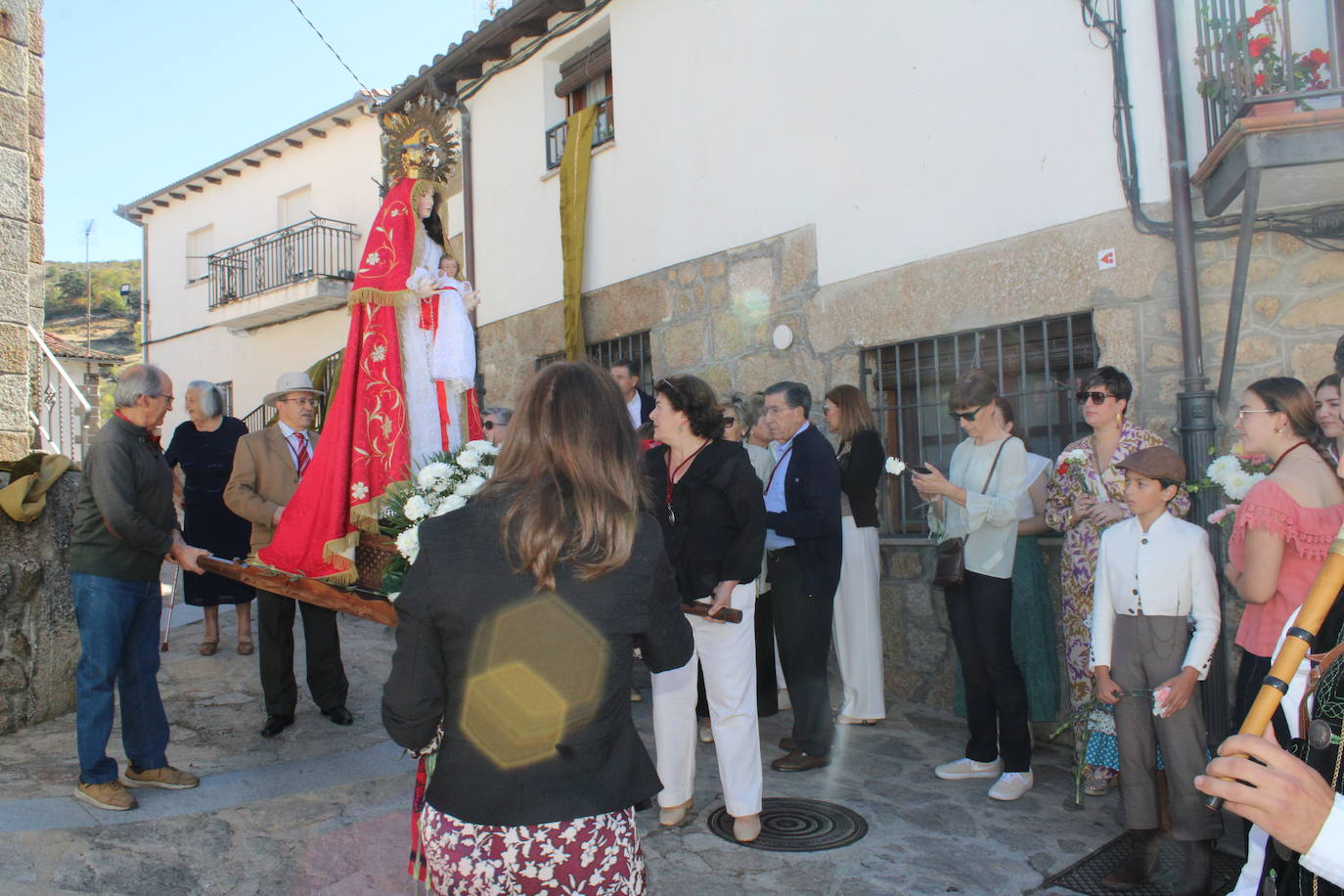 Cantagallo rinde honores a la Virgen del Rosario