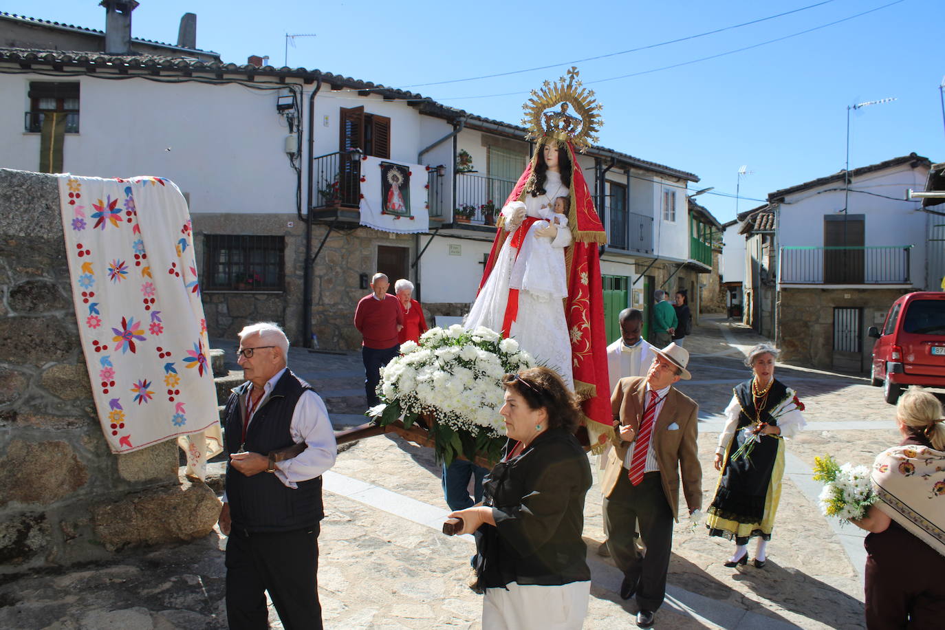 Cantagallo rinde honores a la Virgen del Rosario