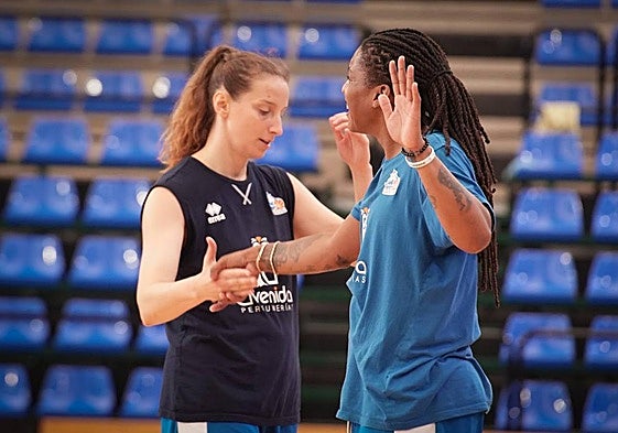 Spreafico y Zellous, entrenando este lunes.