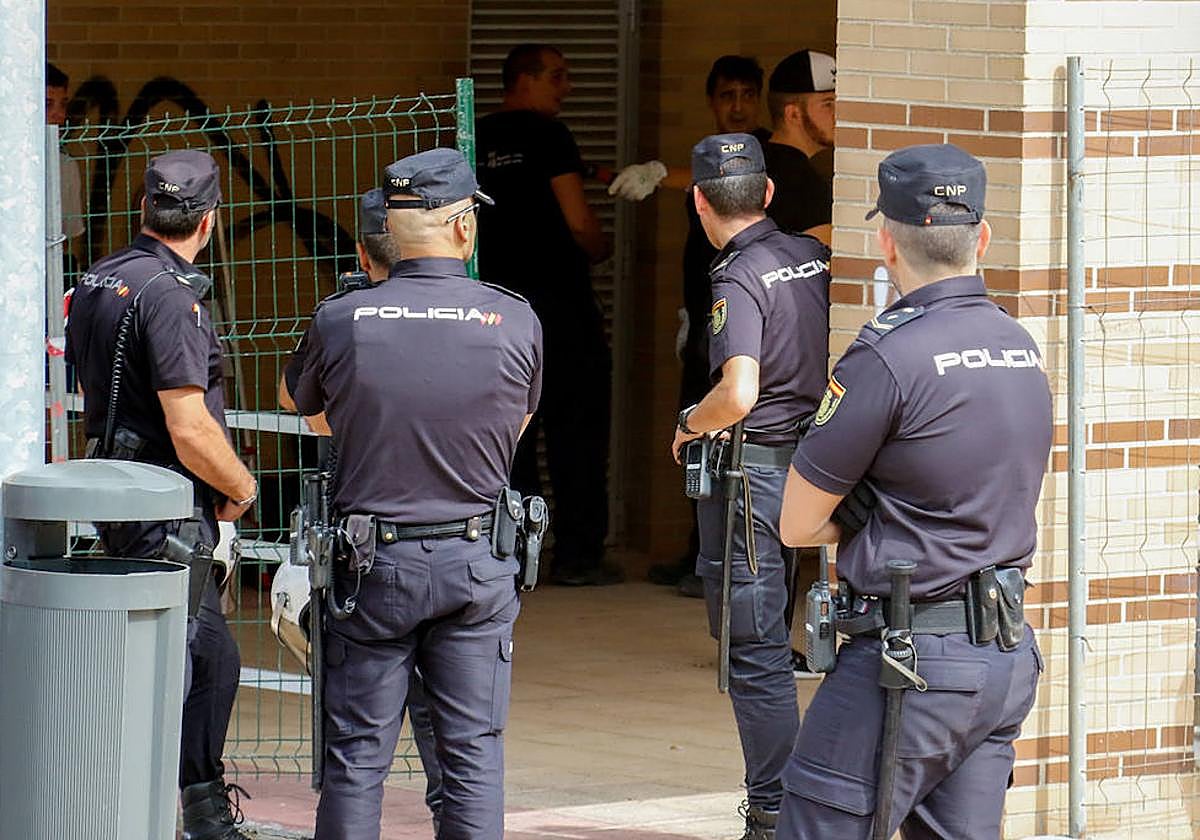 ¿Un seguro antiokupa ayudaría a fomentar el alquiler de vivienda?